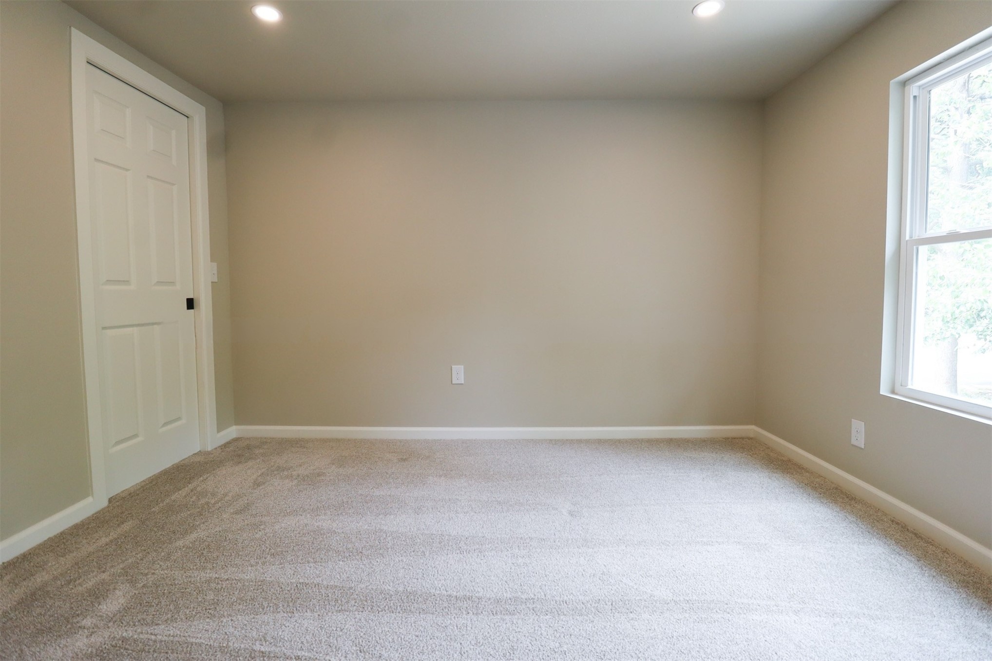 1516 W School Street Property Photo 55