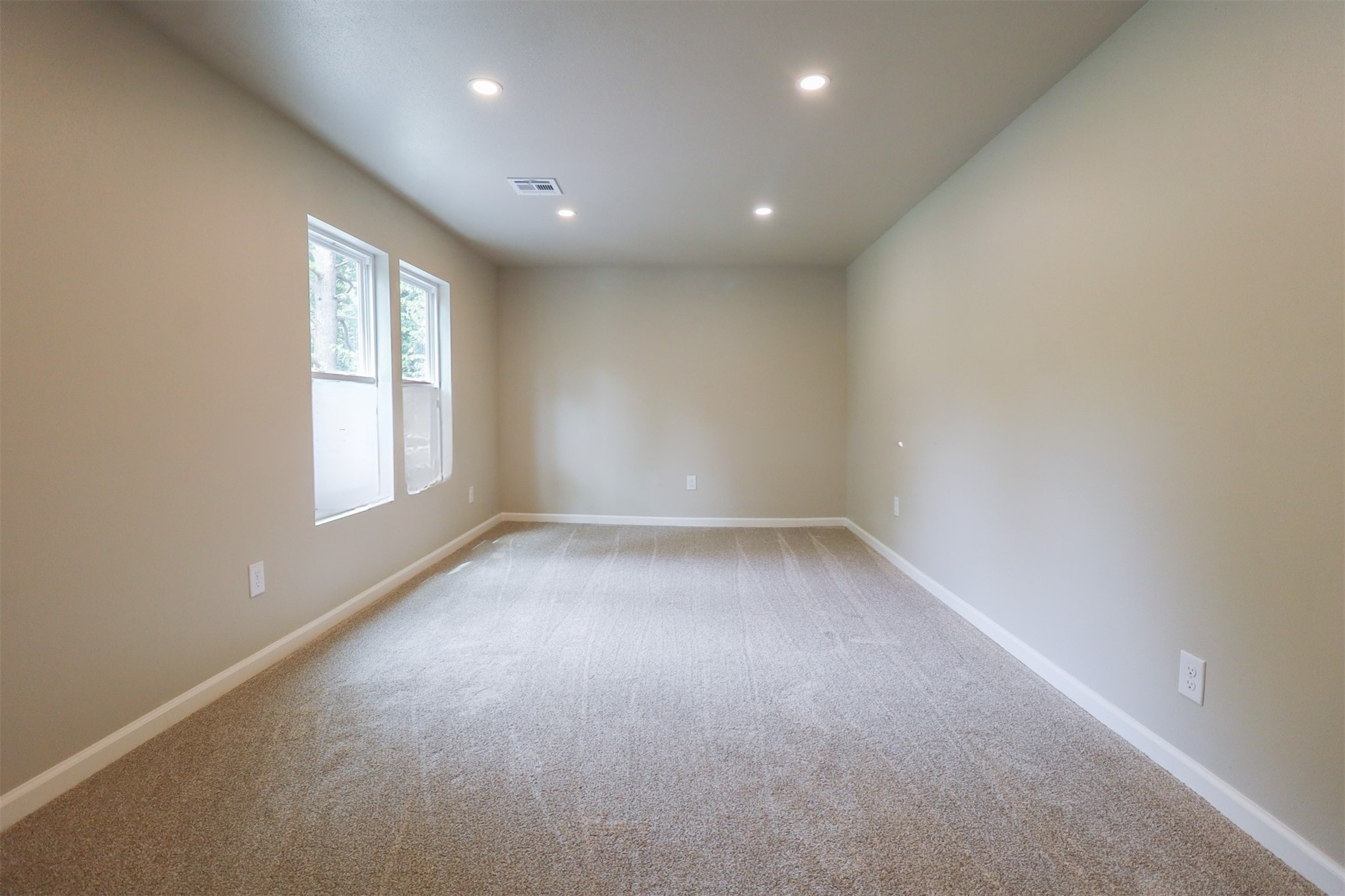 1516 W School Street Property Photo 58