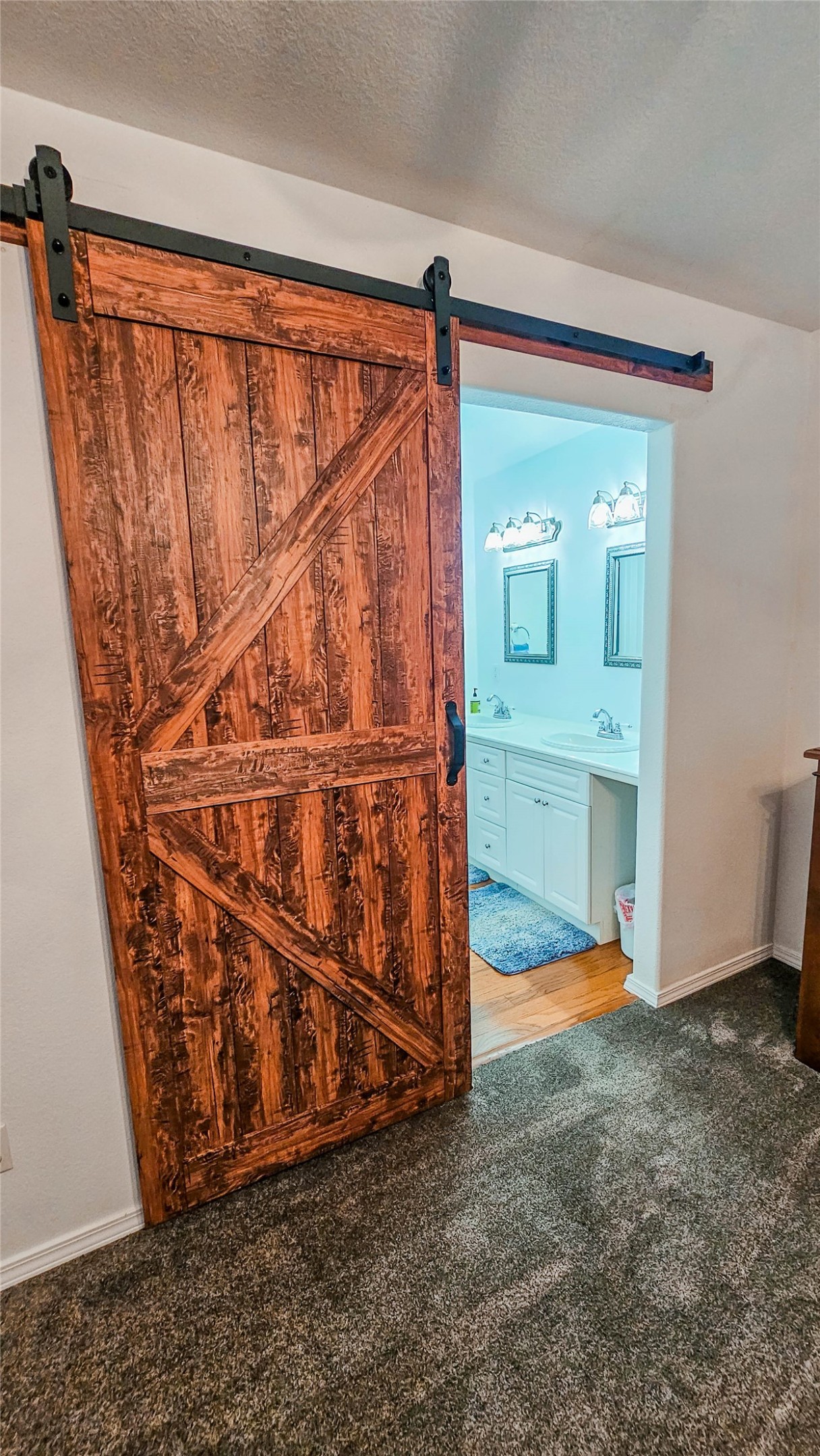 12 Granite Circle Property Photo 24