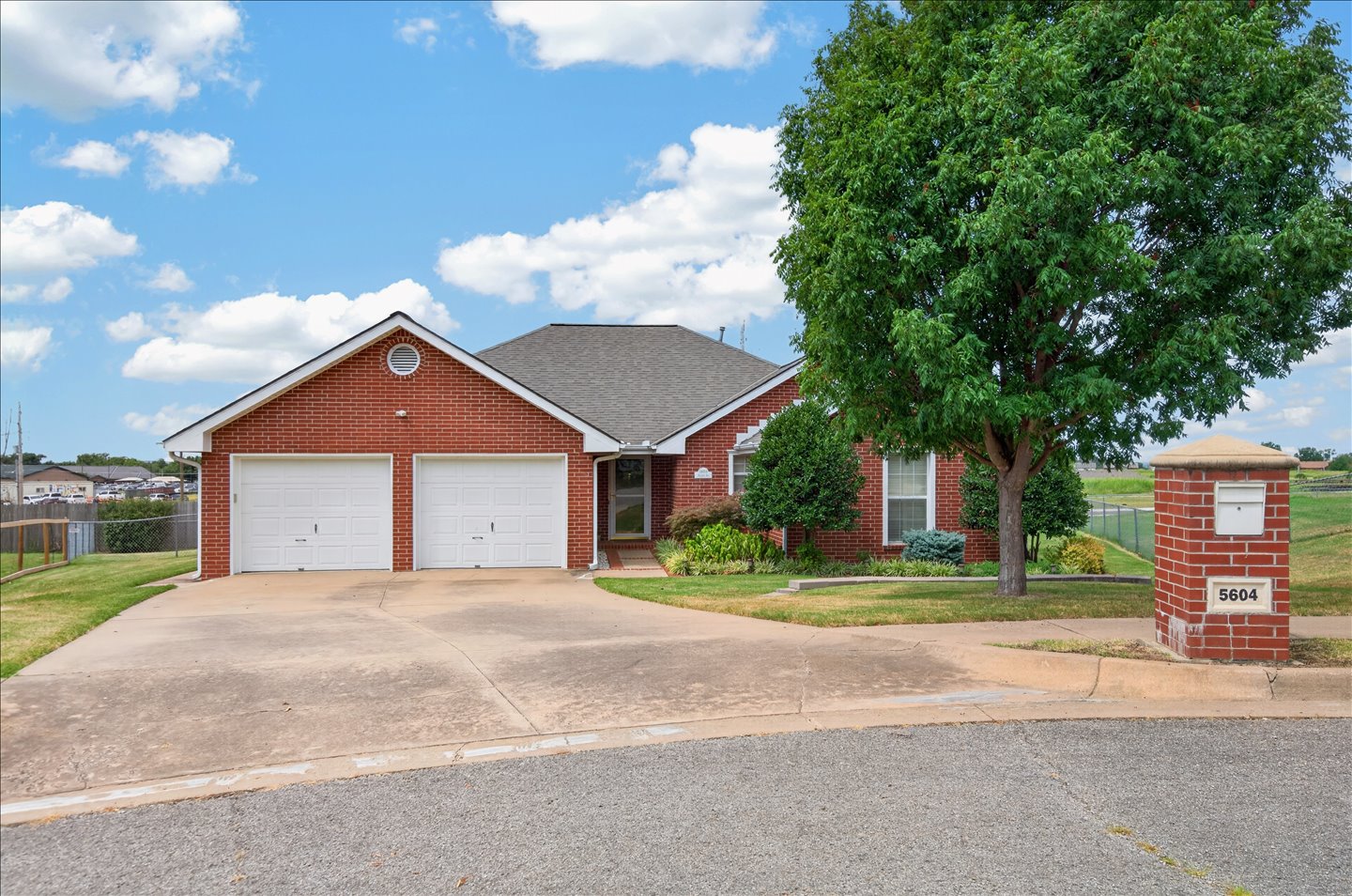 5604 Steeper Drive Property Photo 2