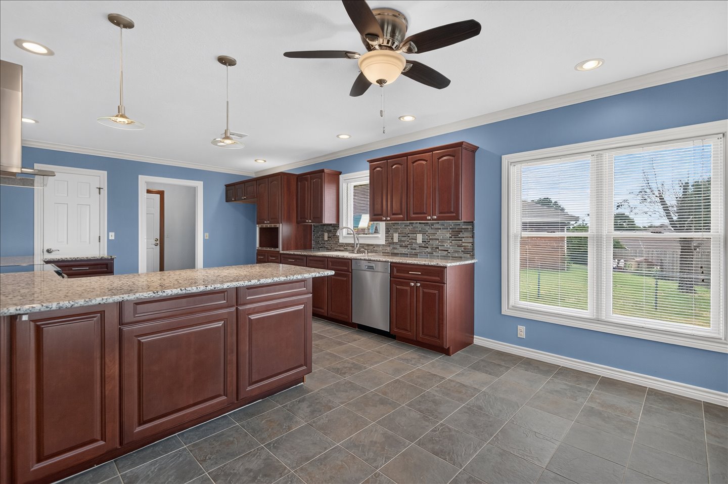 5604 Steeper Drive Property Photo 11