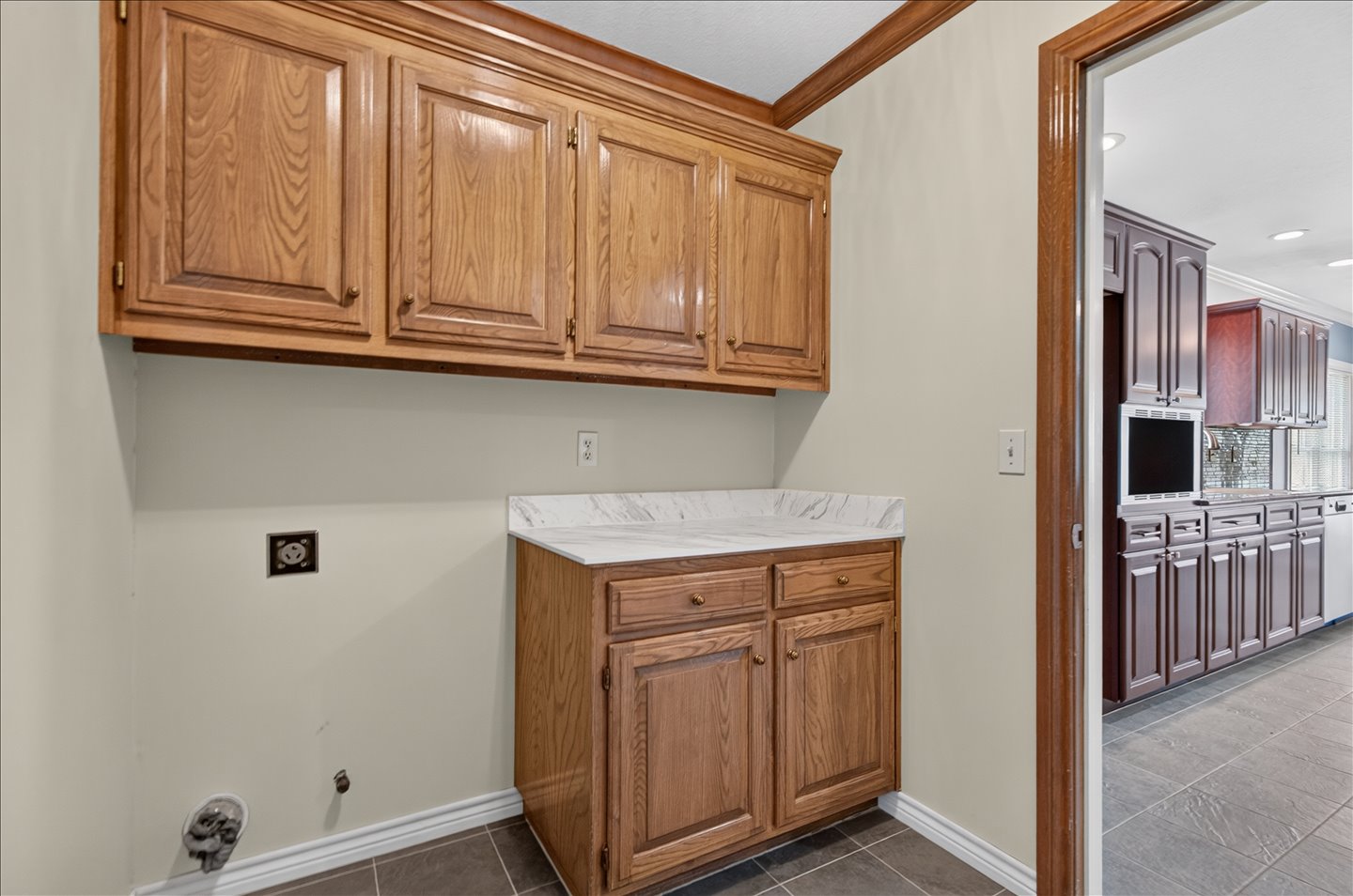 5604 Steeper Drive Property Photo 31