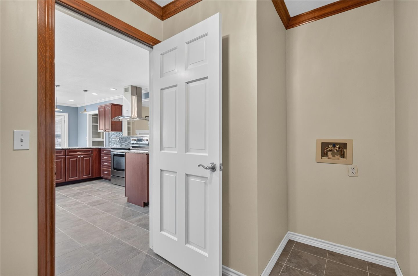 5604 Steeper Drive Property Photo 32