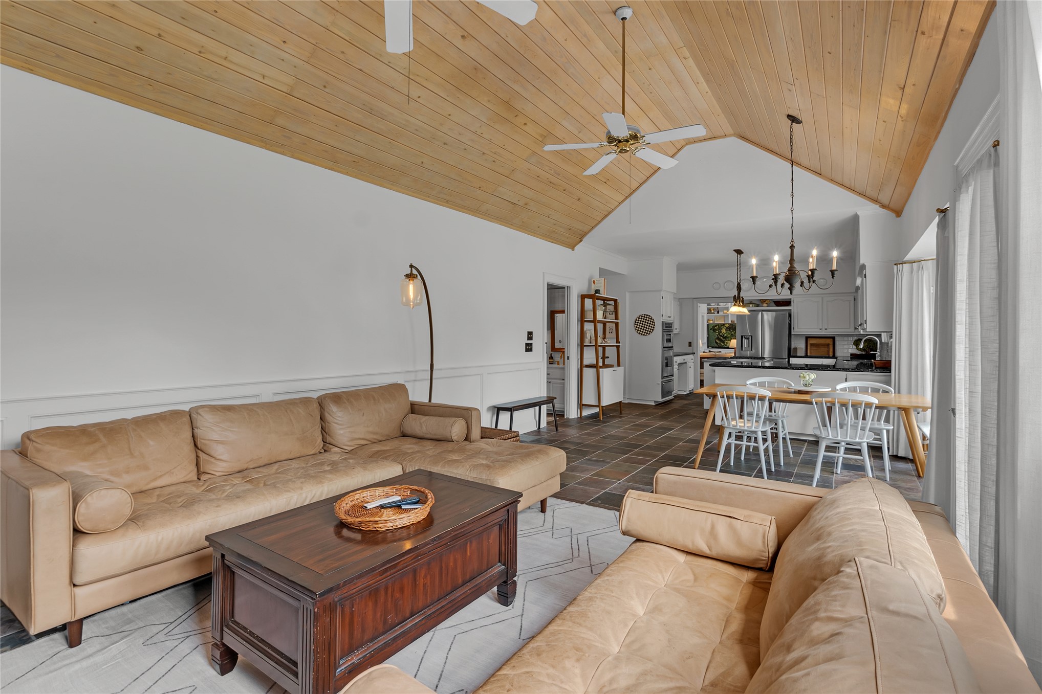 10209 S Kingston Avenue Property Photo 31