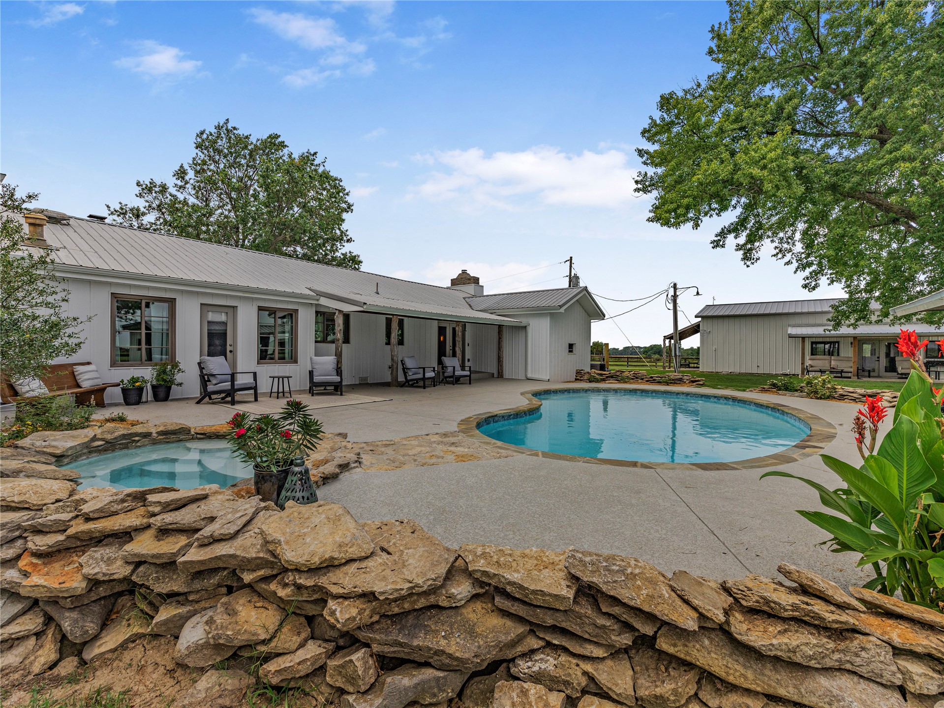 3947 E 340 Road Property Photo 41