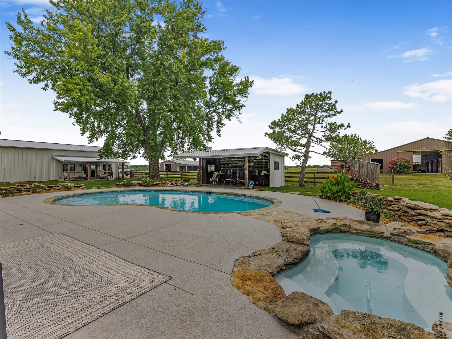 3947 E 340 Road Property Photo 42