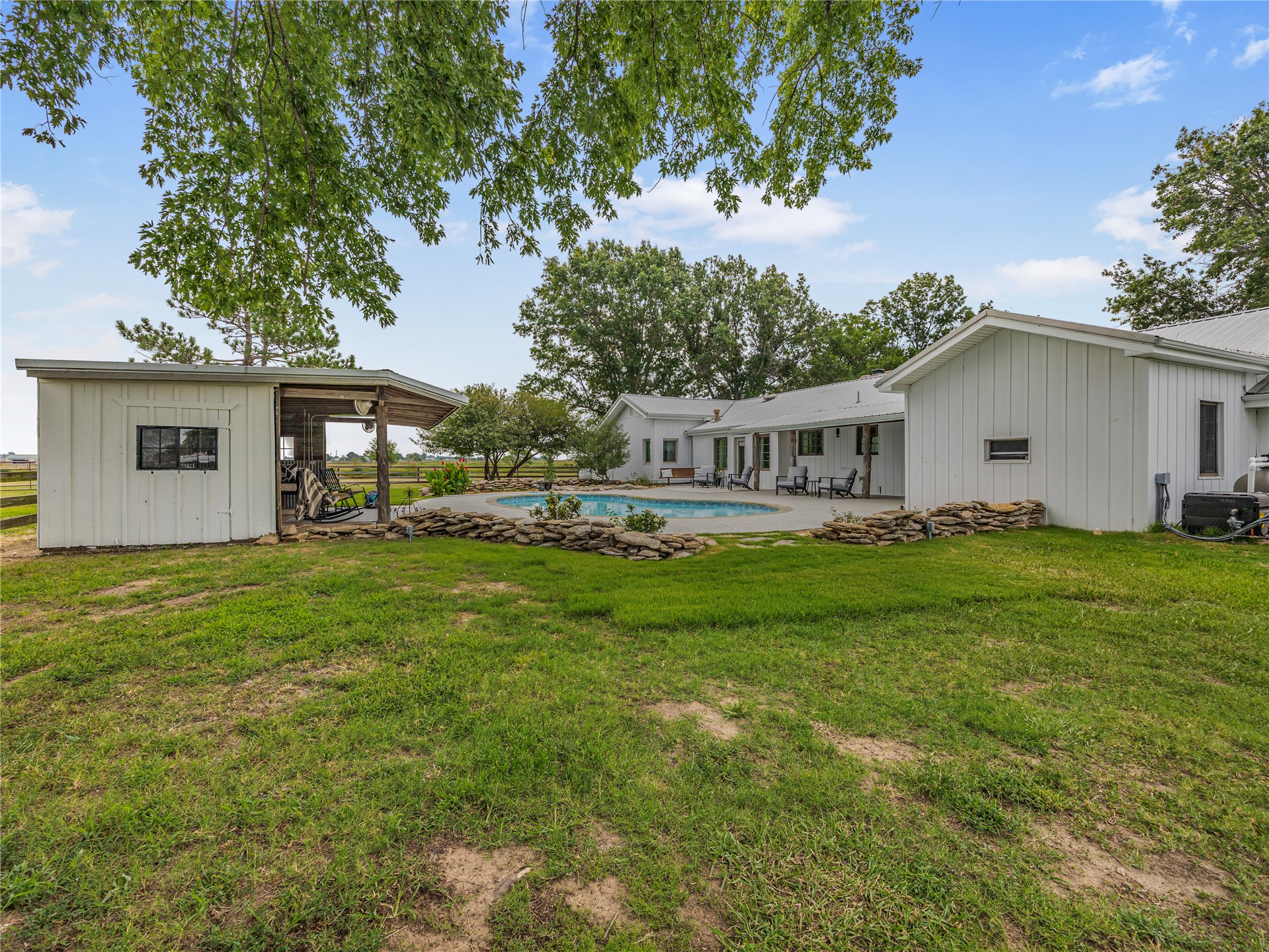 3947 E 340 Road Property Photo 46