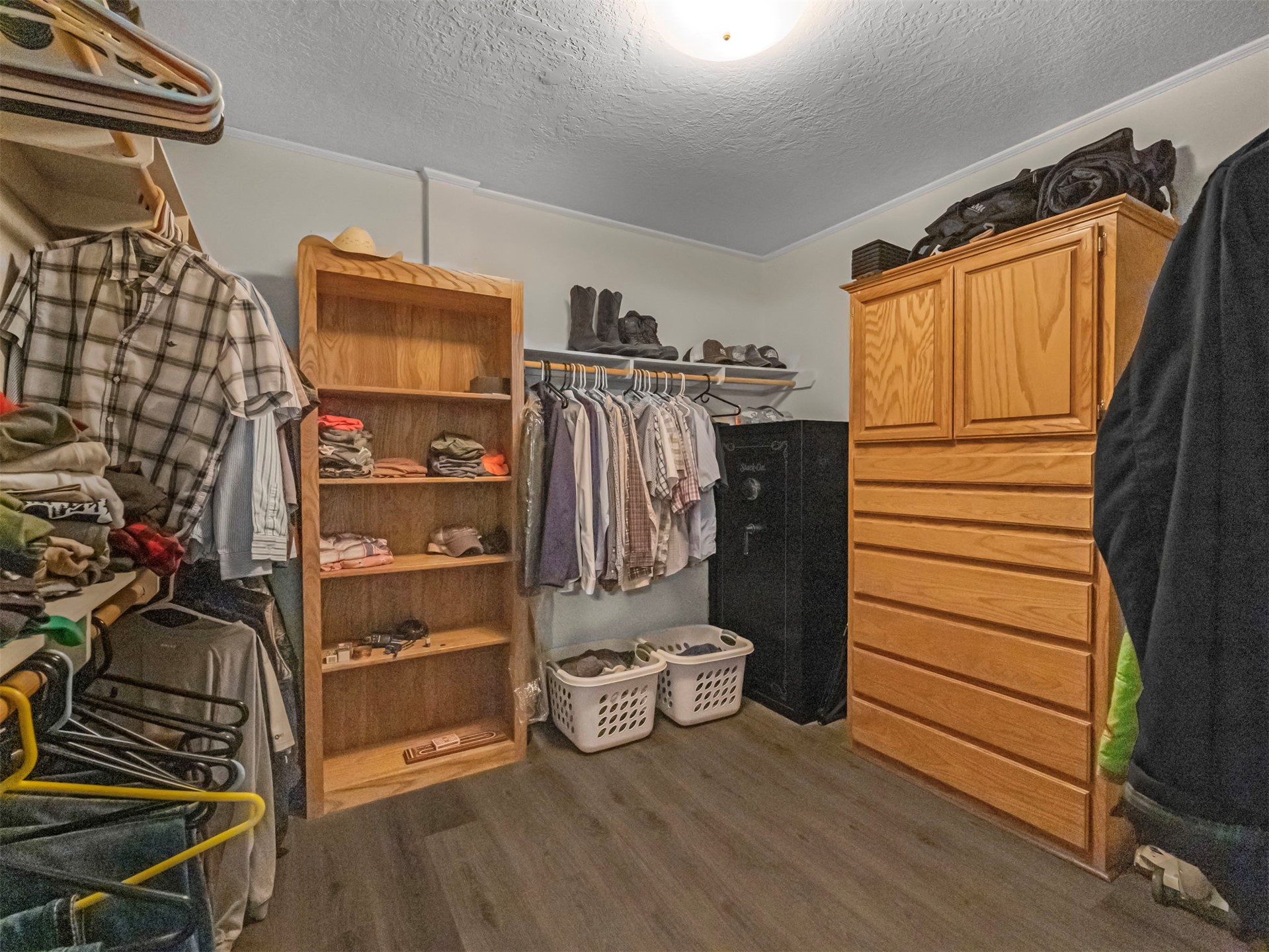 433732 E 265 Property Photo 18