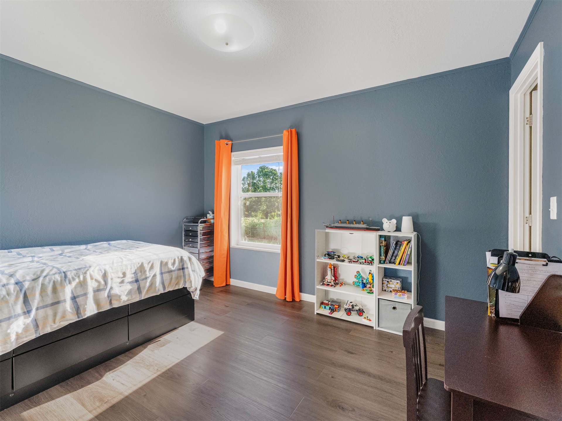433732 E 265 Property Photo 23