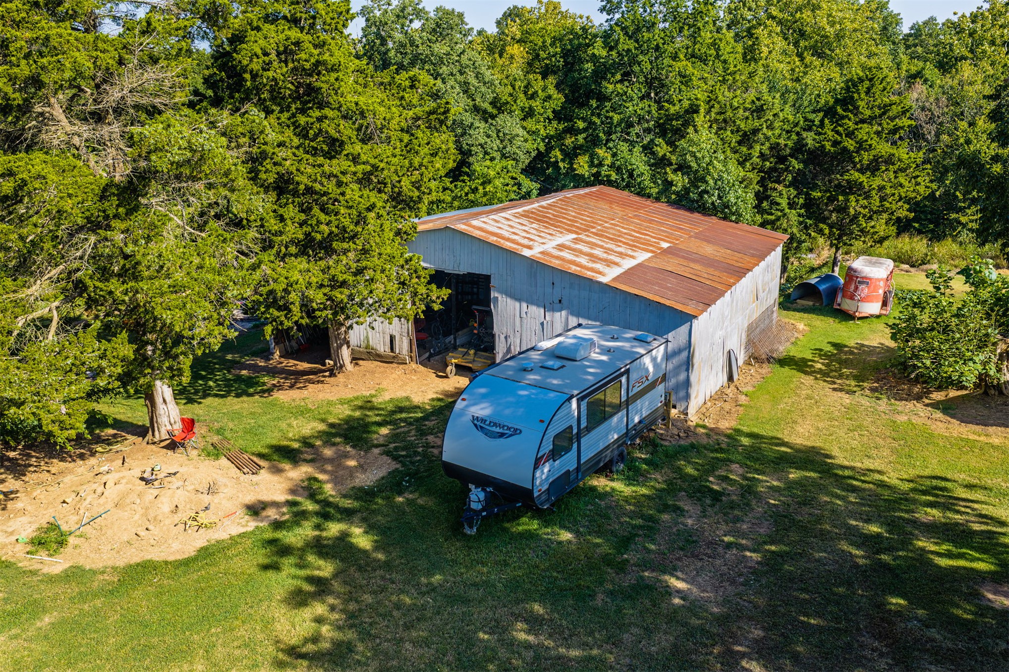 433732 E 265 Property Photo 32