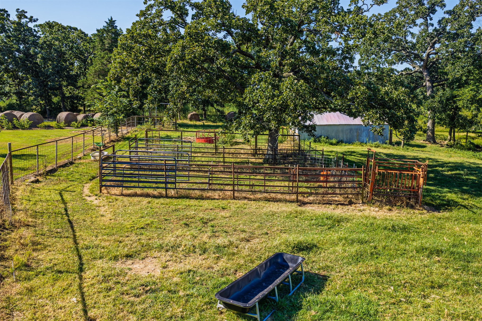 433732 E 265 Property Photo 55