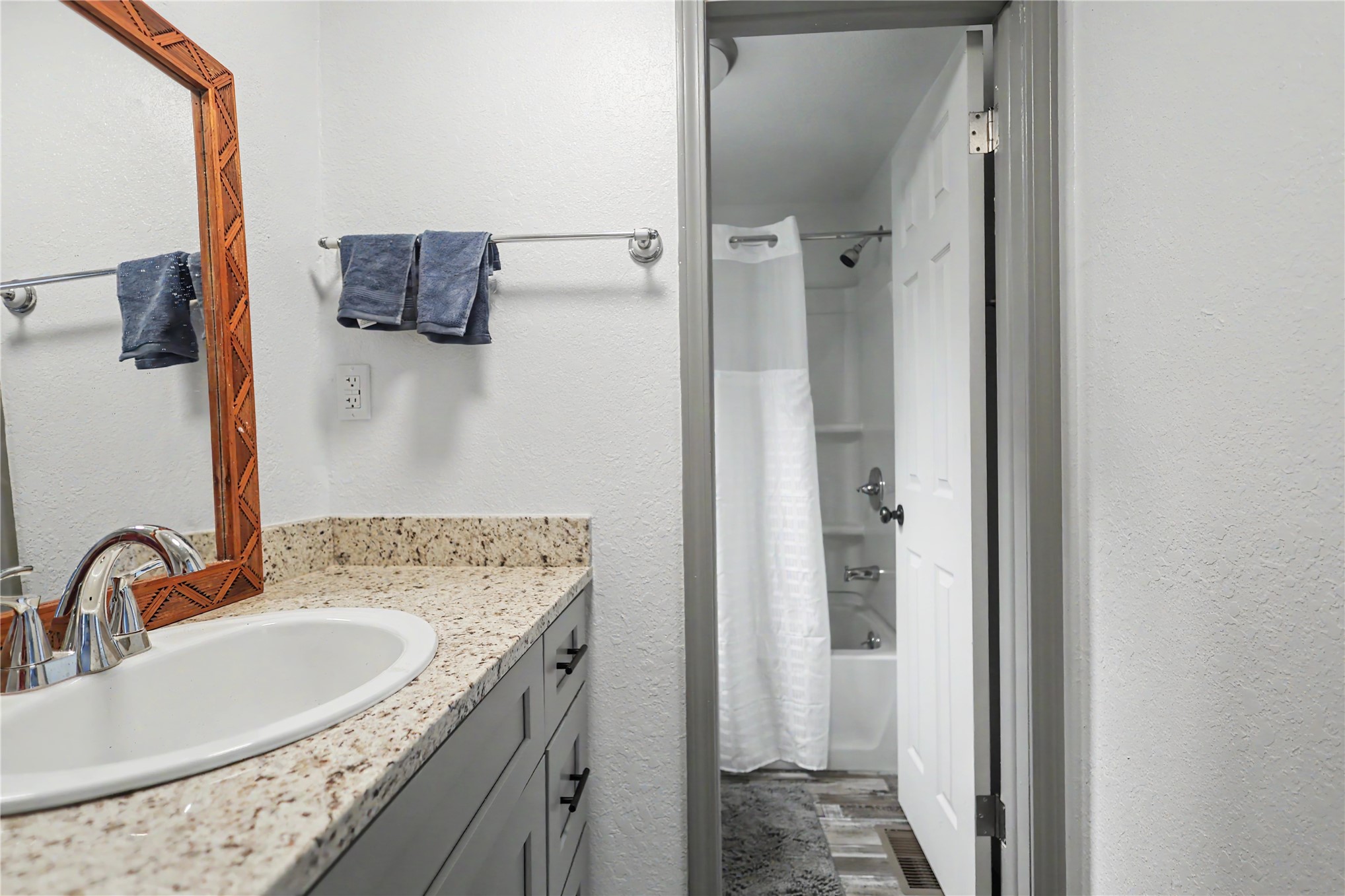 106 Summit Ridge Drive Property Photo 34