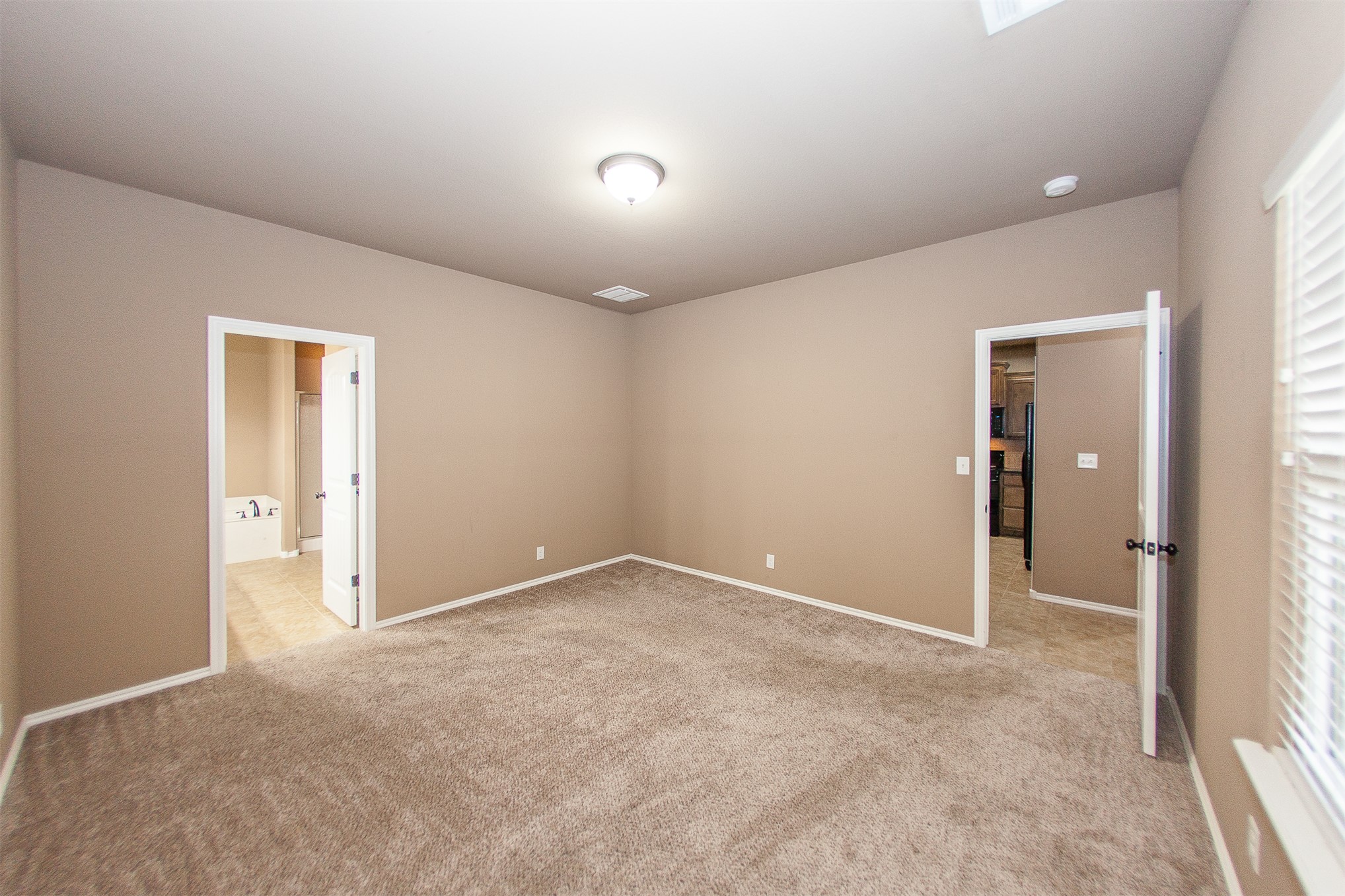 411 S Desert Palm Place Property Photo 14