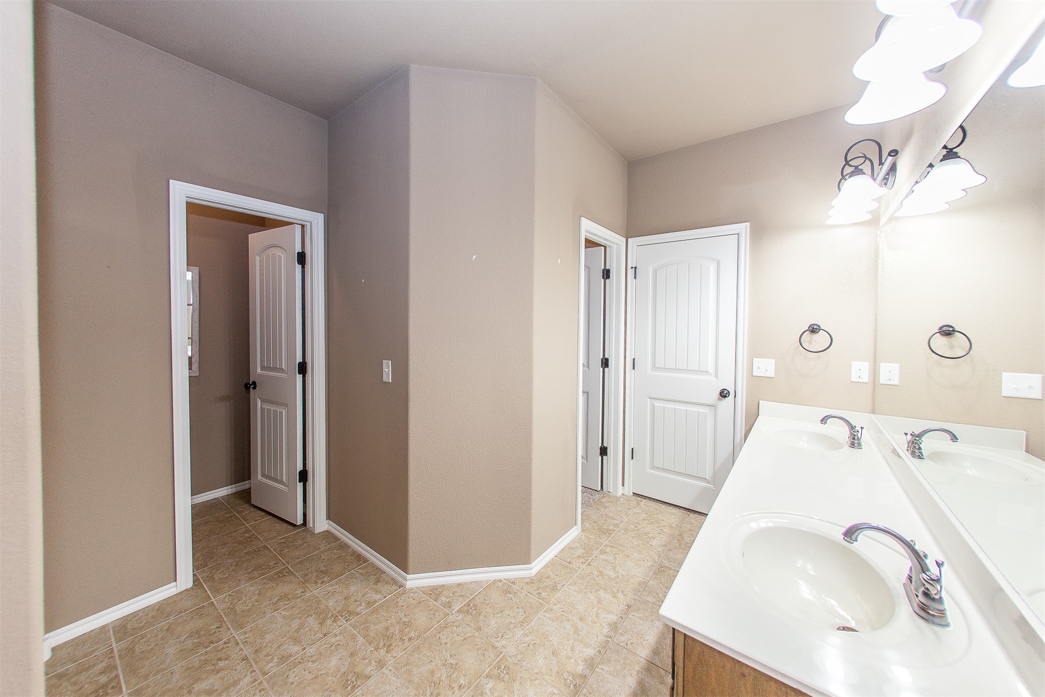 411 S Desert Palm Place Property Photo 18