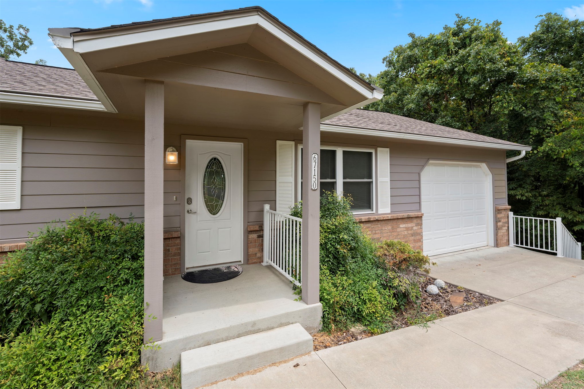 67150 E 260 Road Property Photo 3