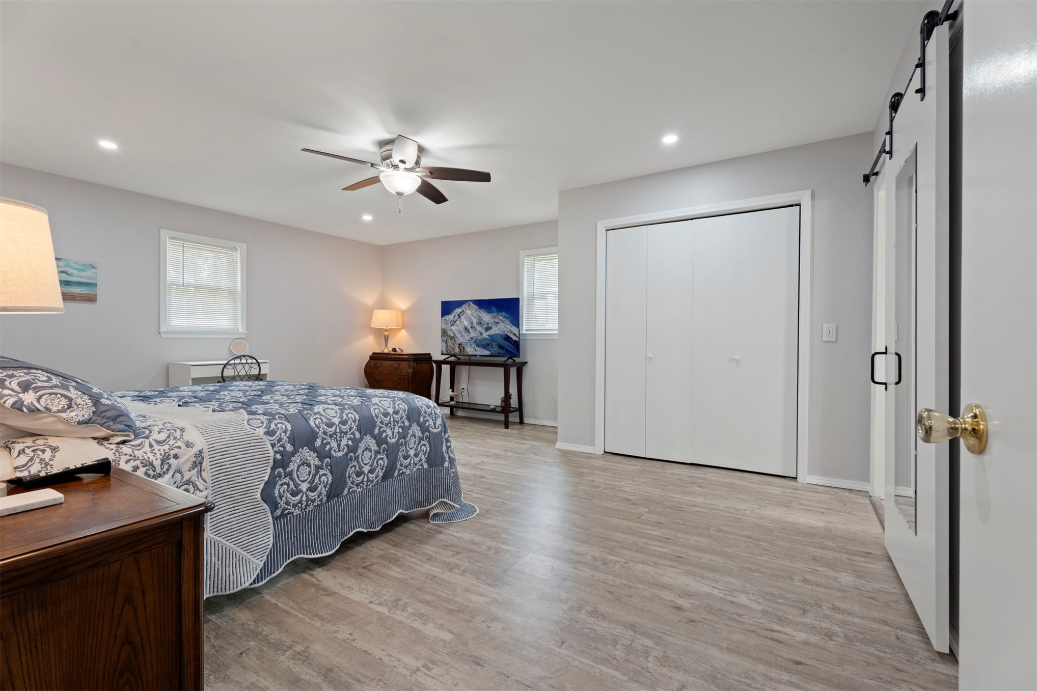 67150 E 260 Road Property Photo 16