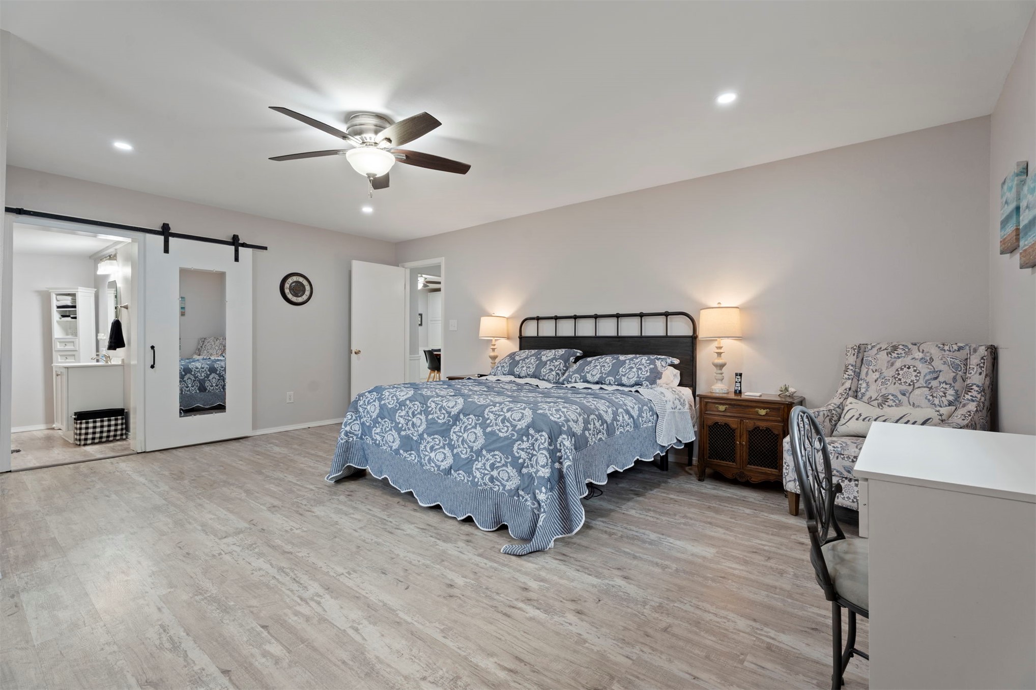 67150 E 260 Road Property Photo 18