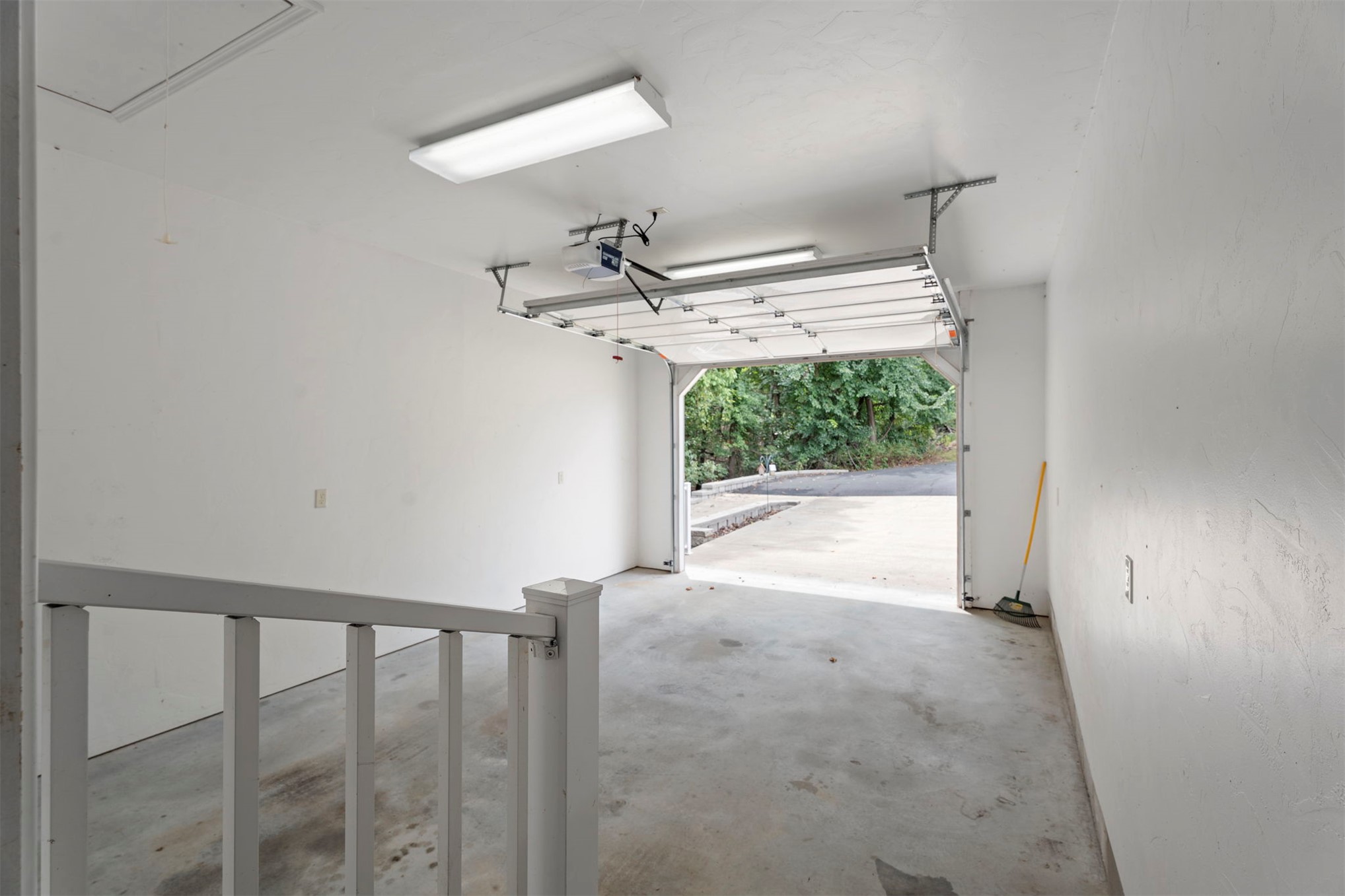 67150 E 260 Road Property Photo 24