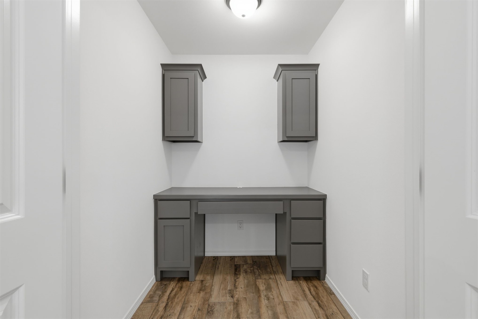 3618 S 12th Place Property Photo 12