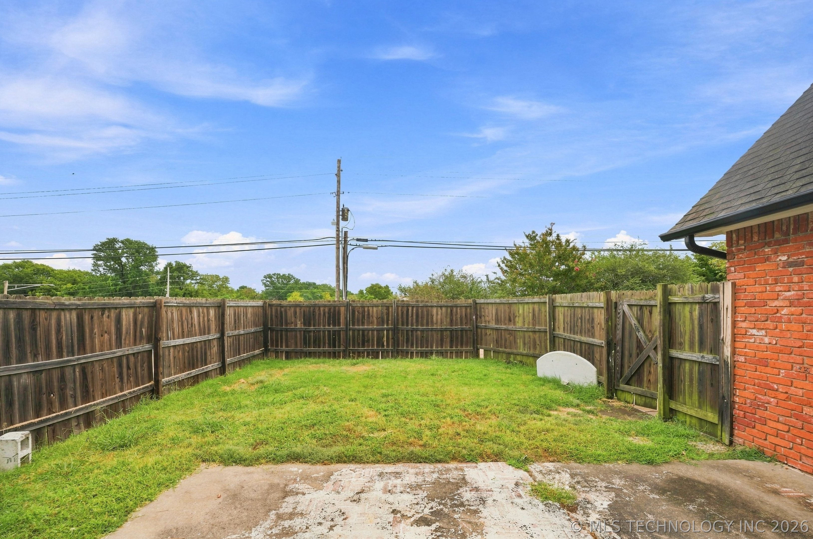 8709 S 80th East Avenue Property Photo 30