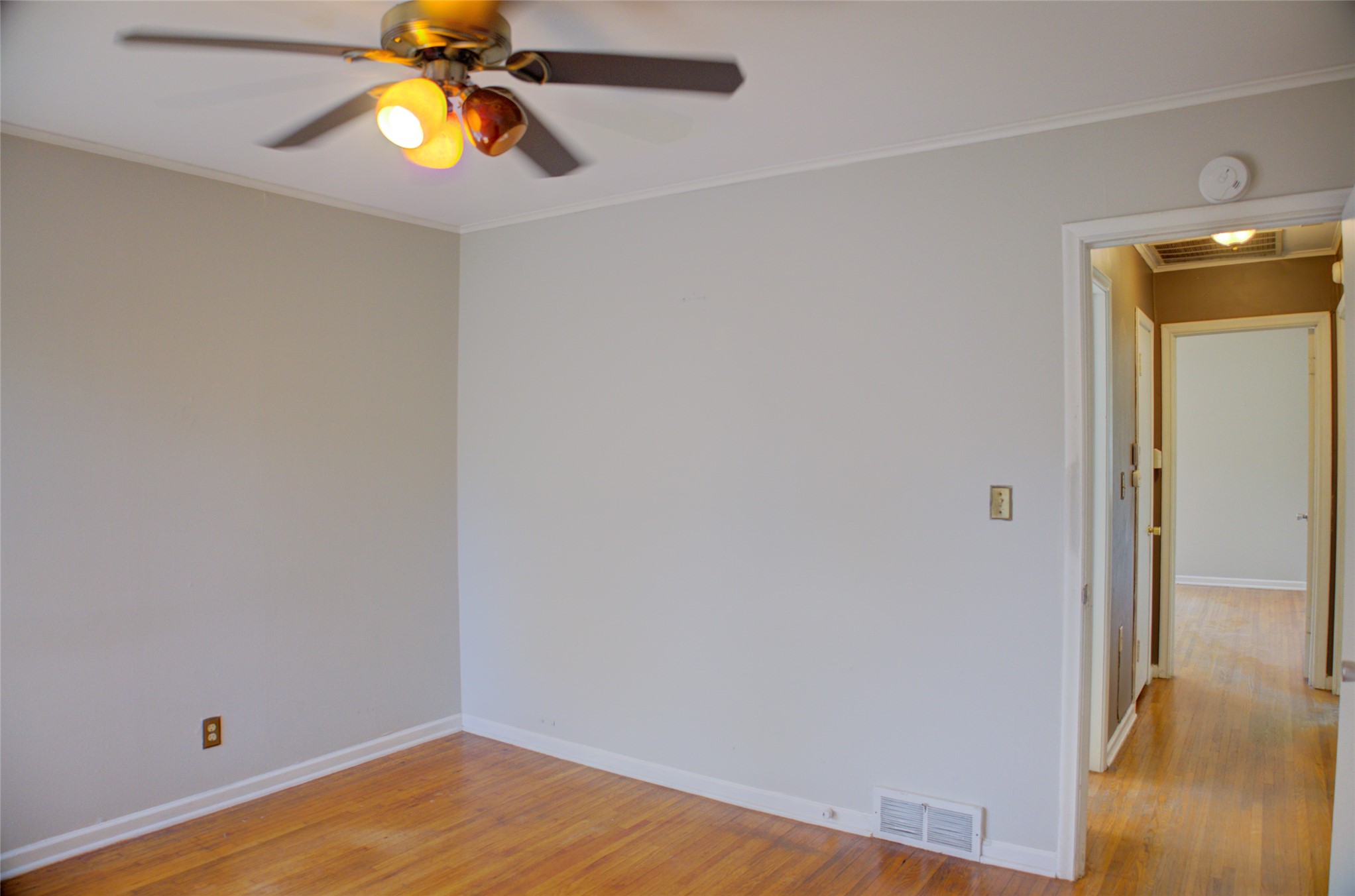 4221 E 25th Place E Property Photo 10