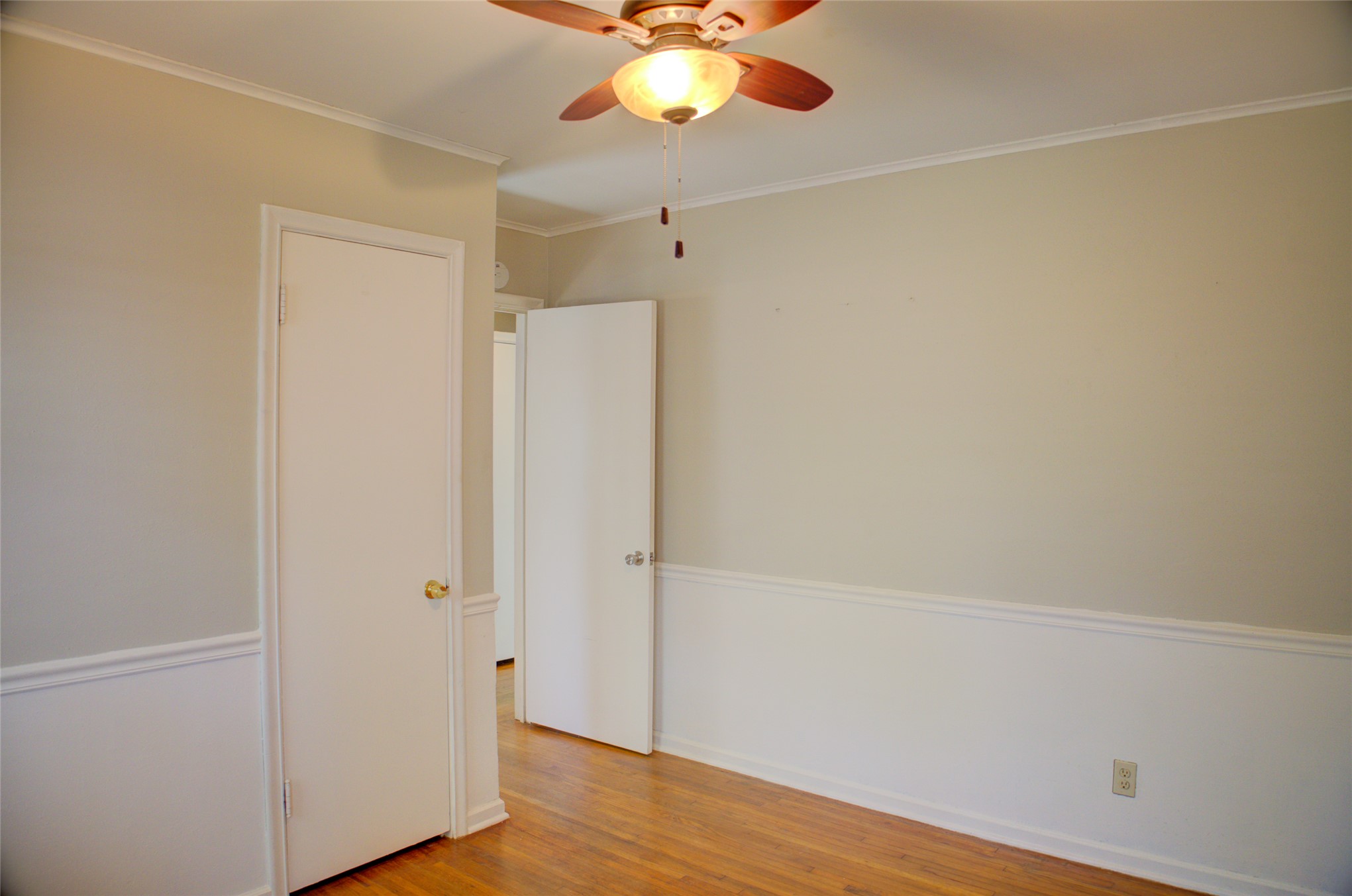 4221 E 25th Place E Property Photo 31