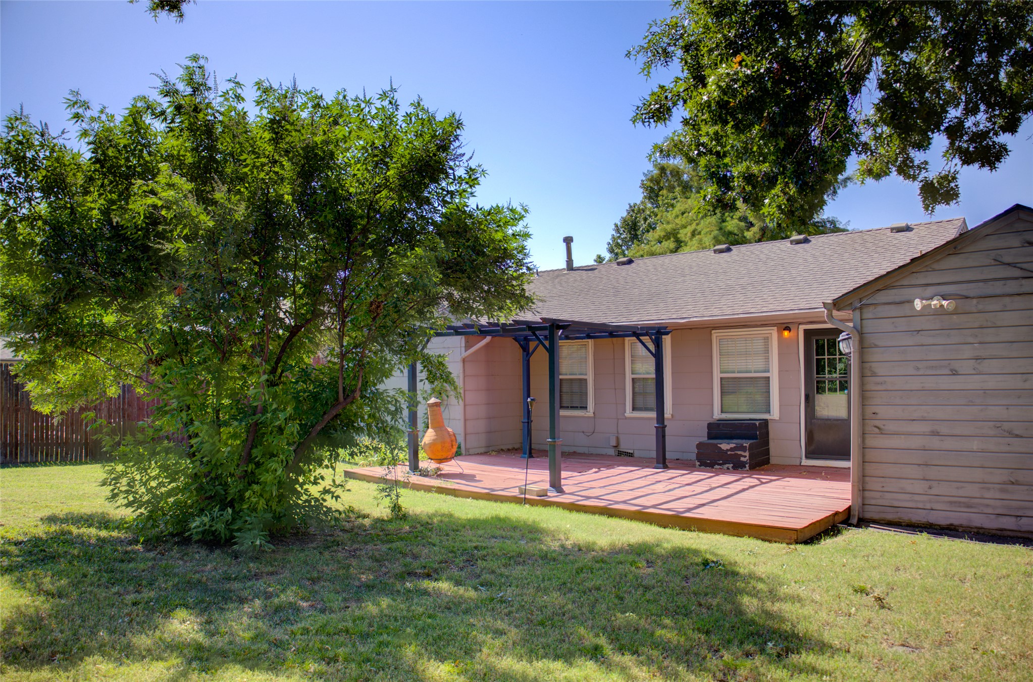 4221 E 25th Place E Property Photo 39
