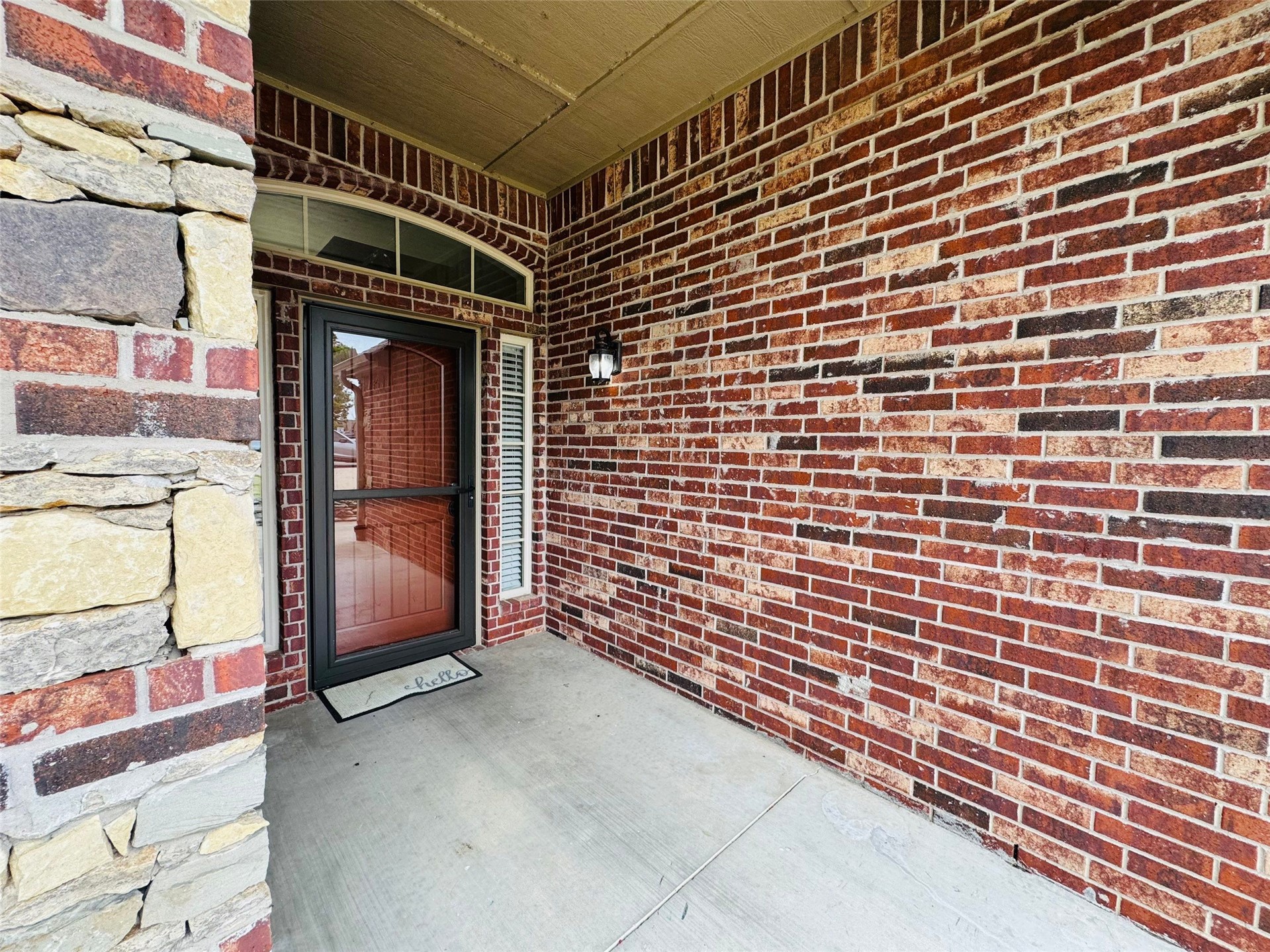 14729 Jordan Court Property Photo 5