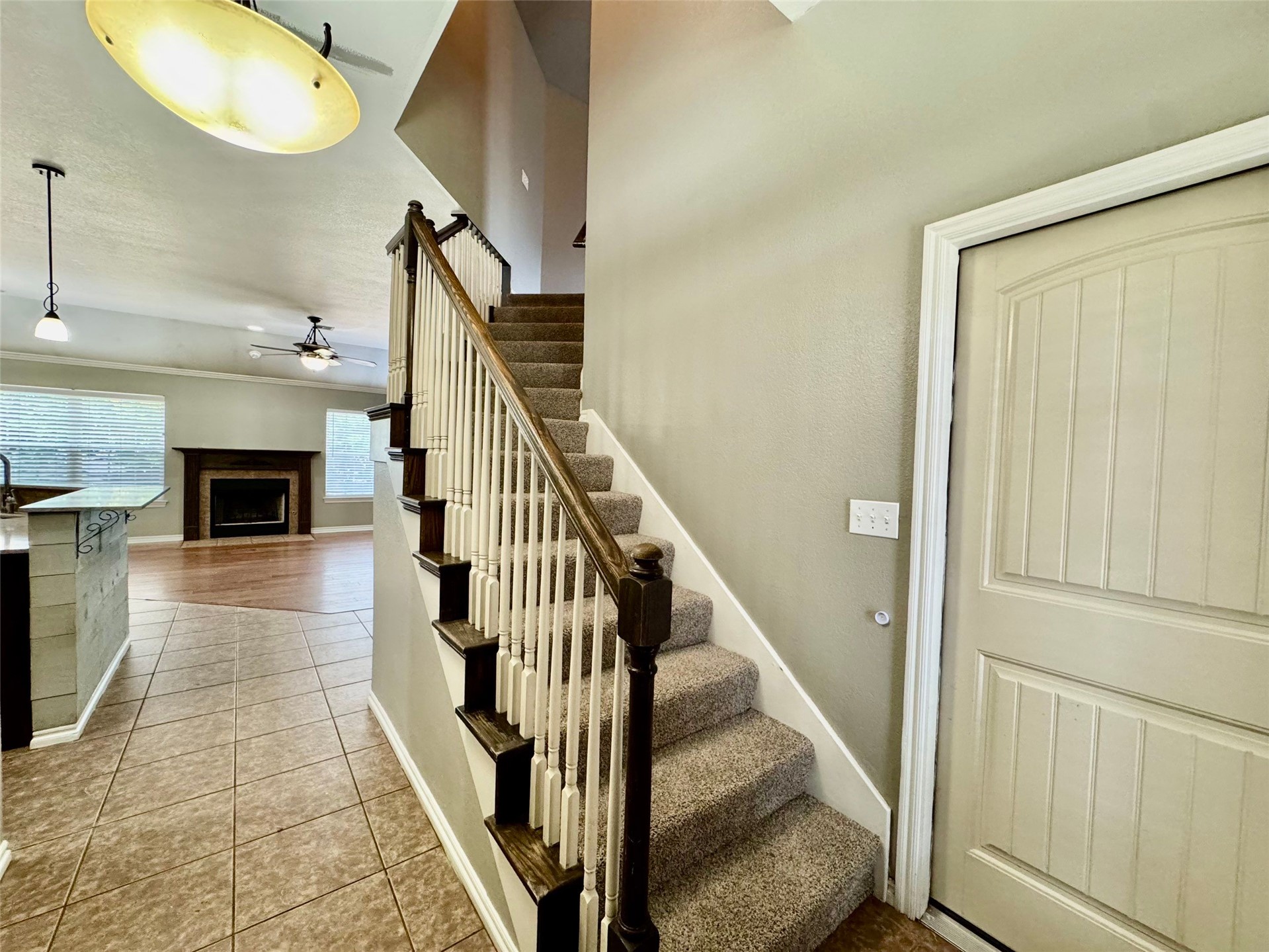 14729 Jordan Court Property Photo 6