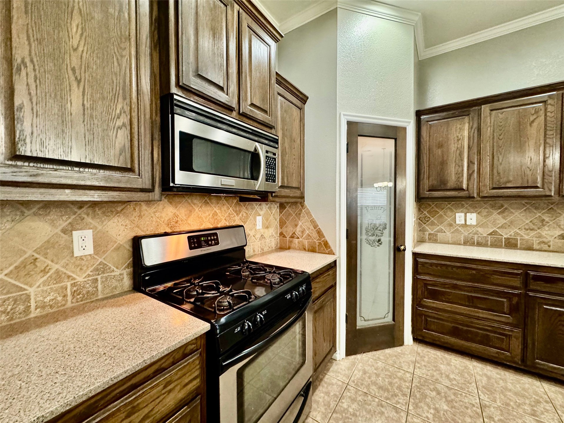 14729 Jordan Court Property Photo 14