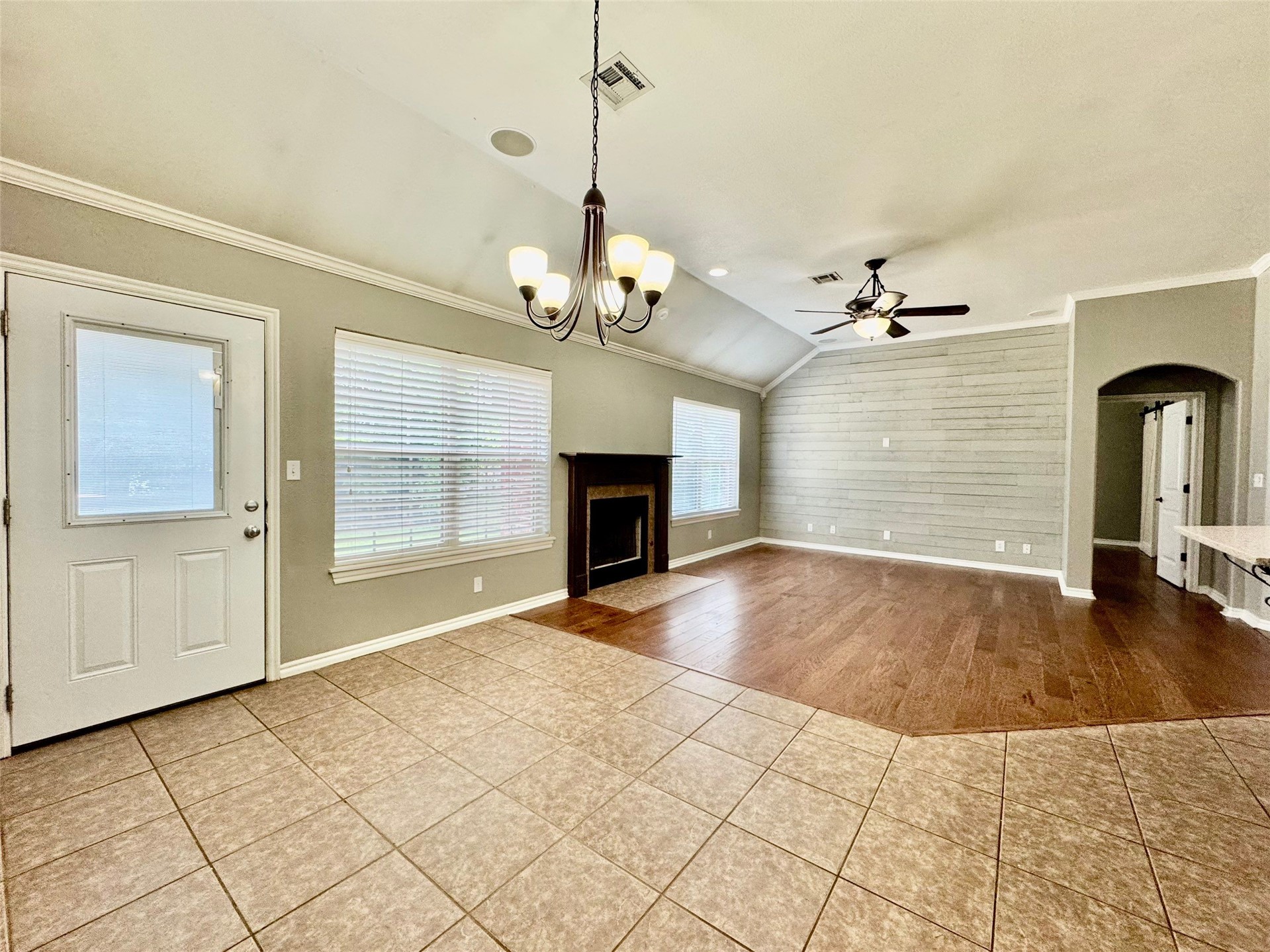 14729 Jordan Court Property Photo 19