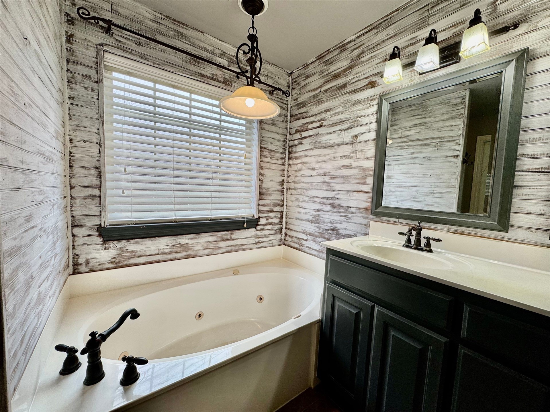 14729 Jordan Court Property Photo 31