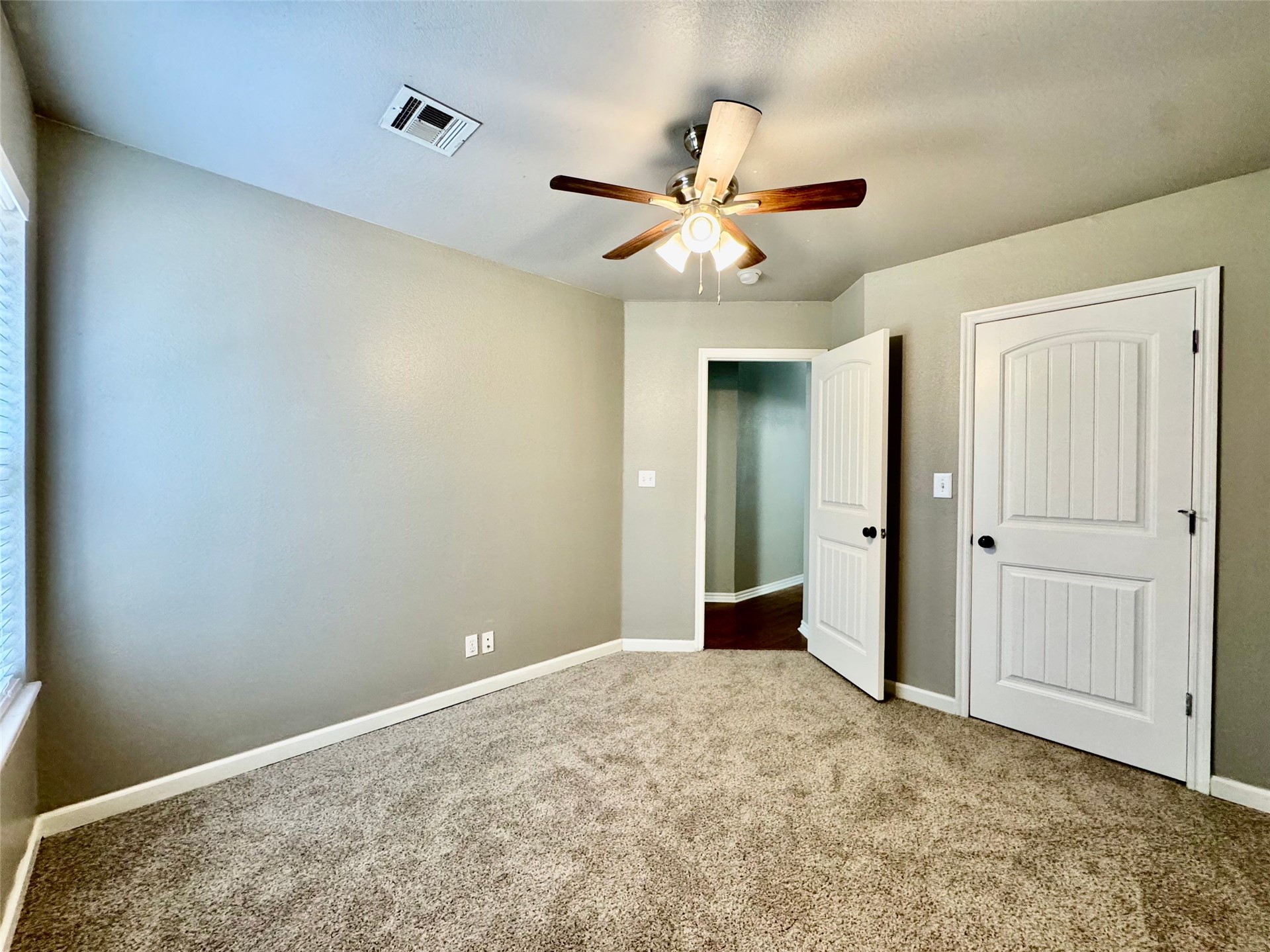 14729 Jordan Court Property Photo 34