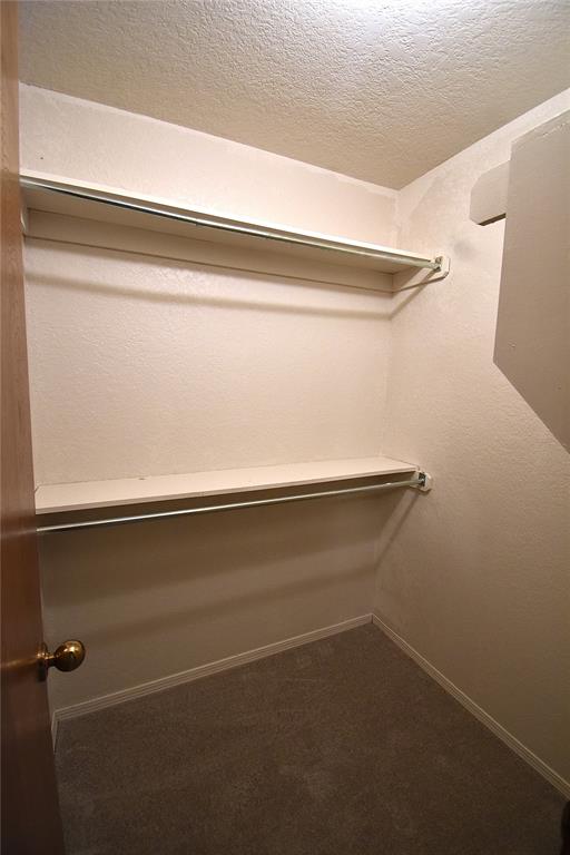 2449 Whispering Oak Drive Property Photo 31
