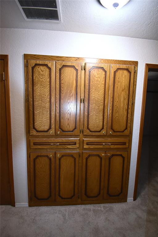 2449 Whispering Oak Drive Property Photo 32
