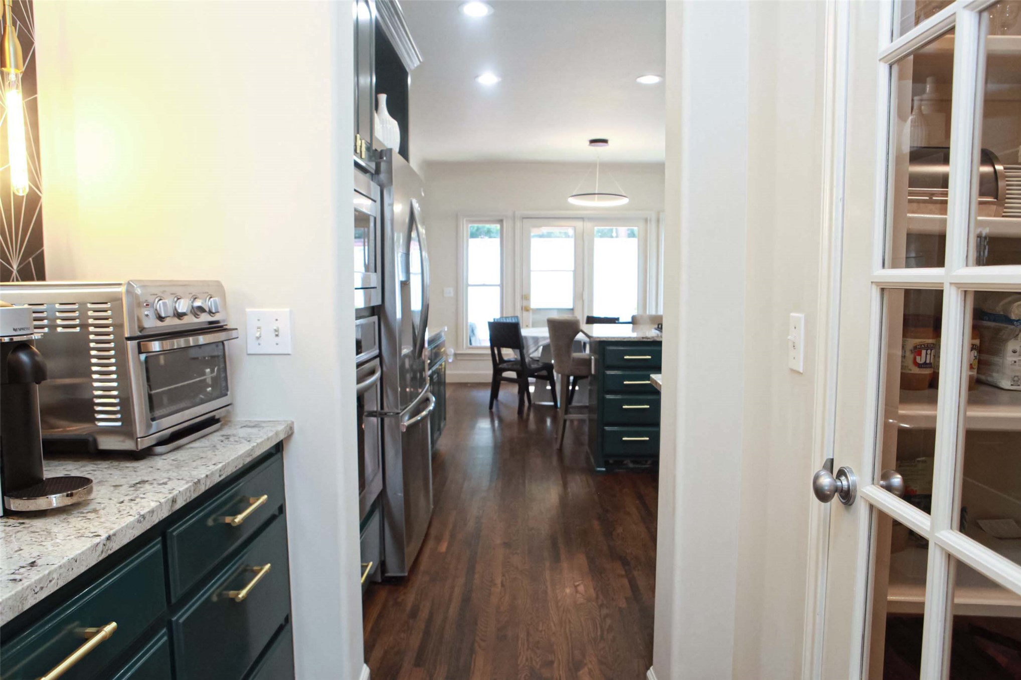 2119 E 48th Place Property Photo 16