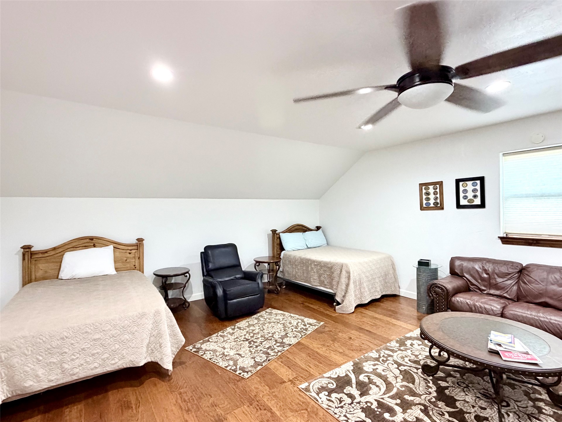 8523 Lake View Drive Property Photo 32