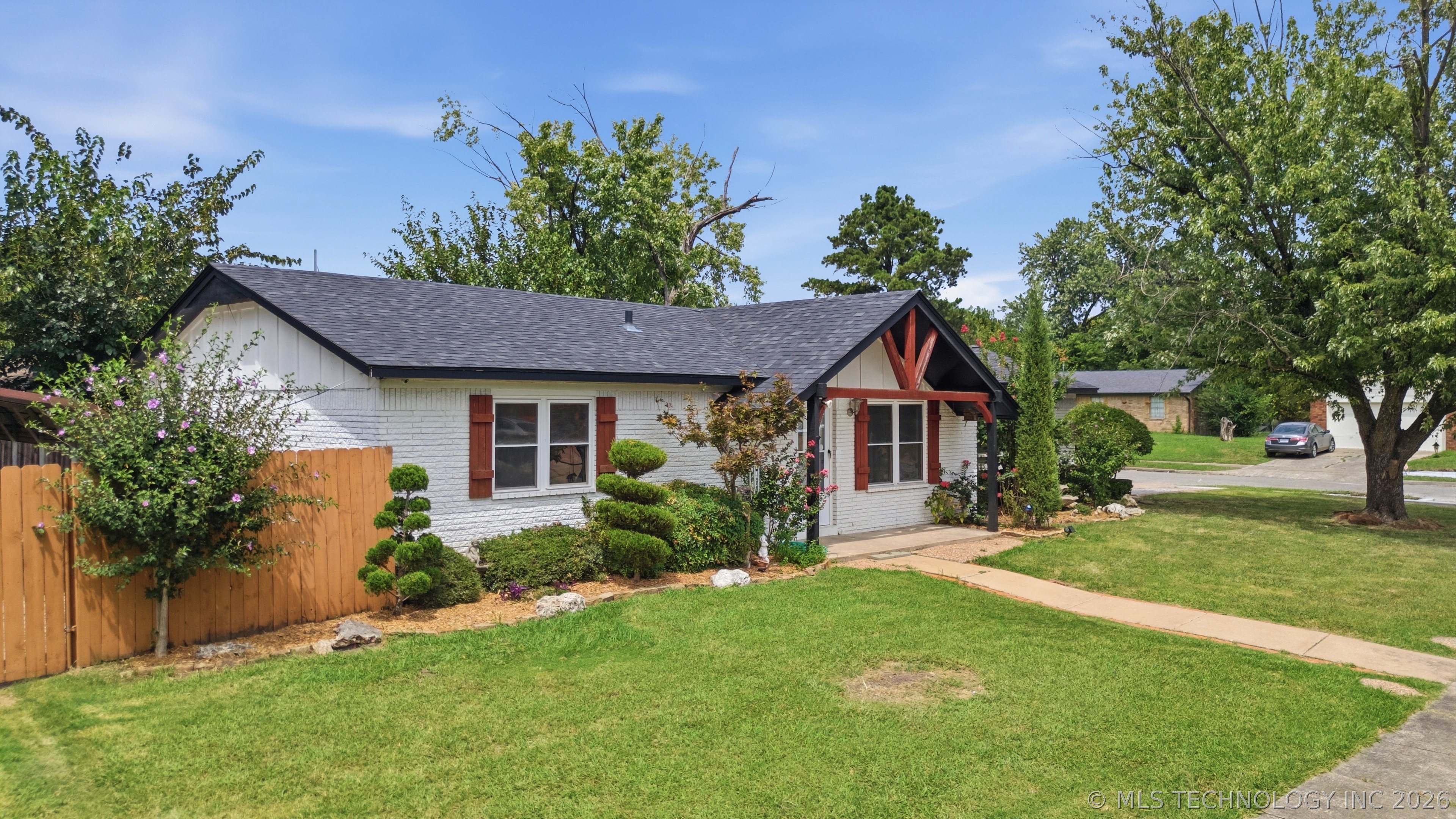 12019 E 37th Street Property Photo 2