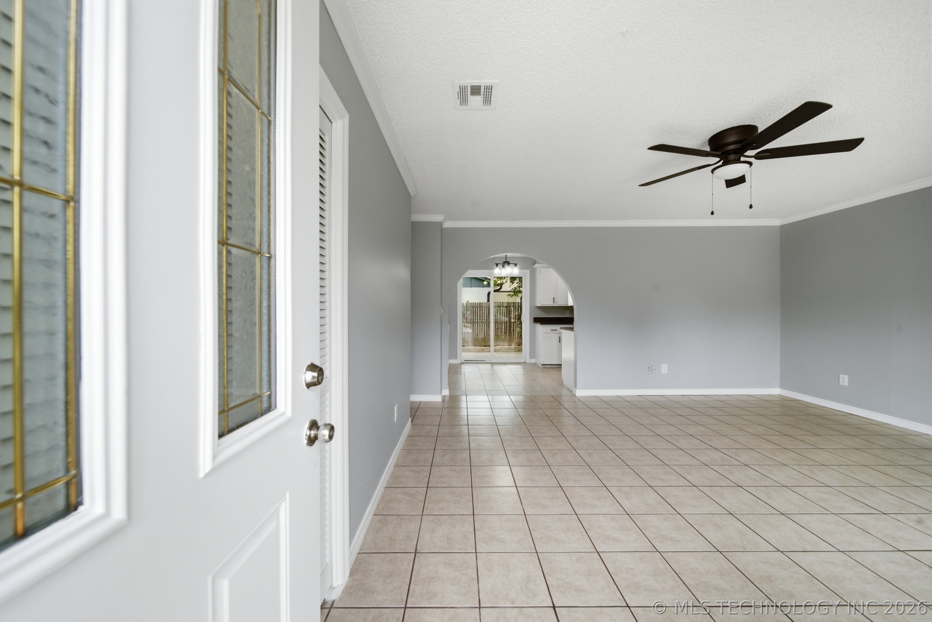 12019 E 37th Street Property Photo 4
