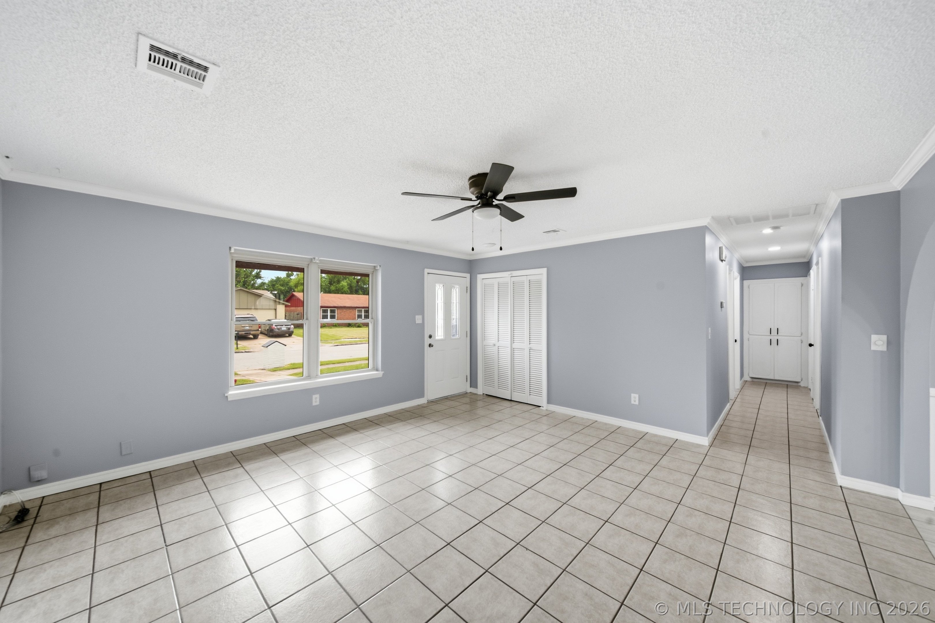 12019 E 37th Street Property Photo 5