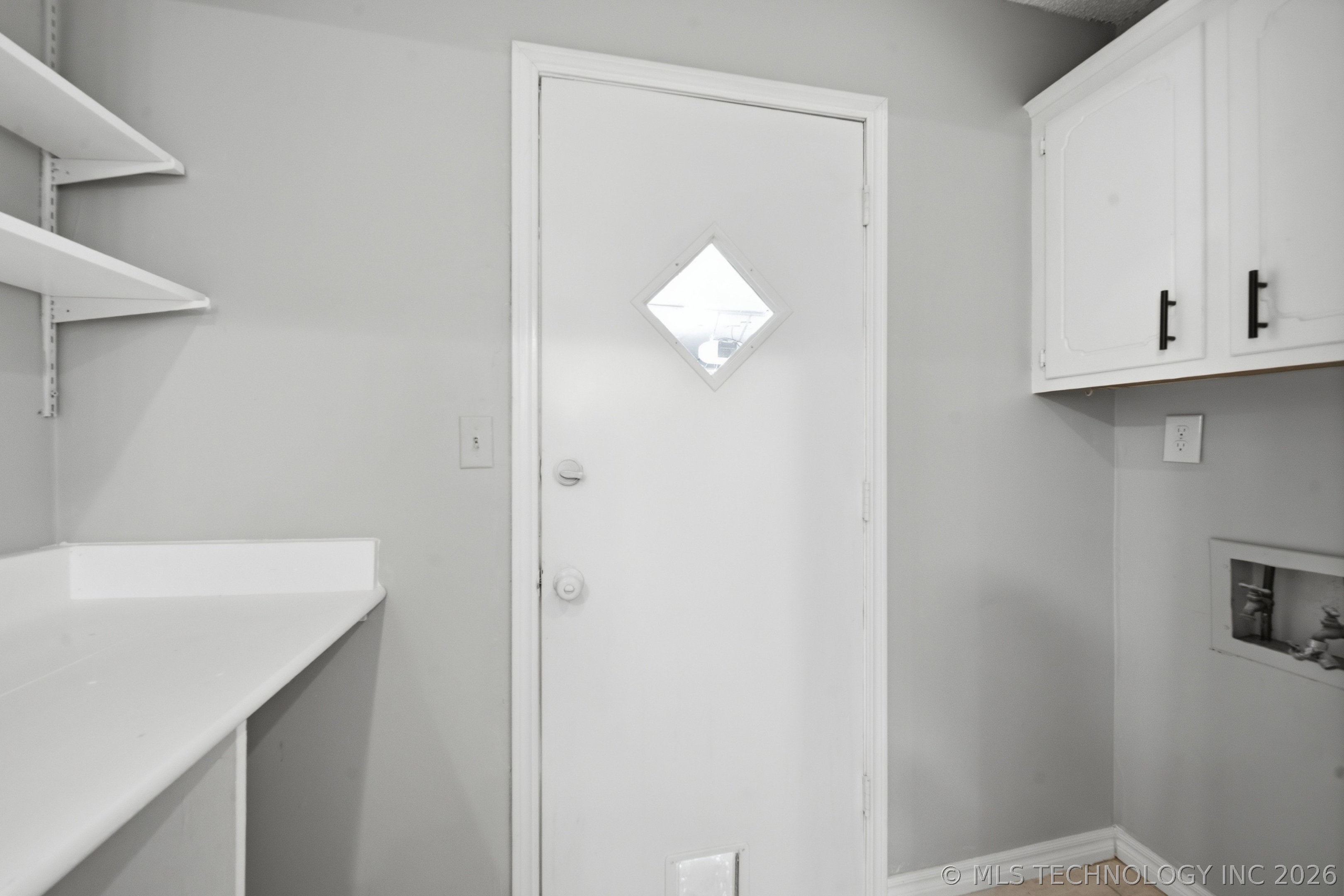 12019 E 37th Street Property Photo 17