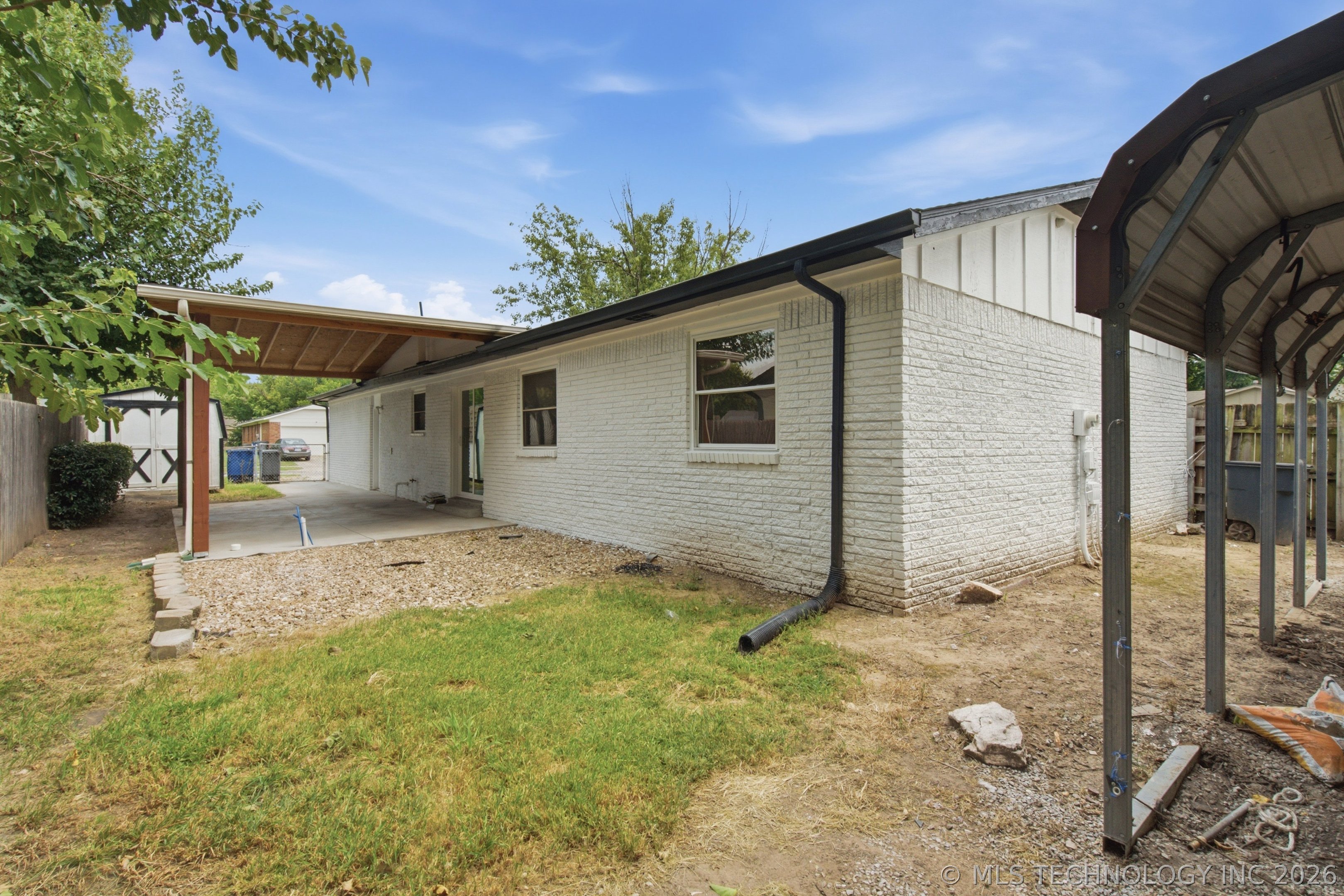 12019 E 37th Street Property Photo 29
