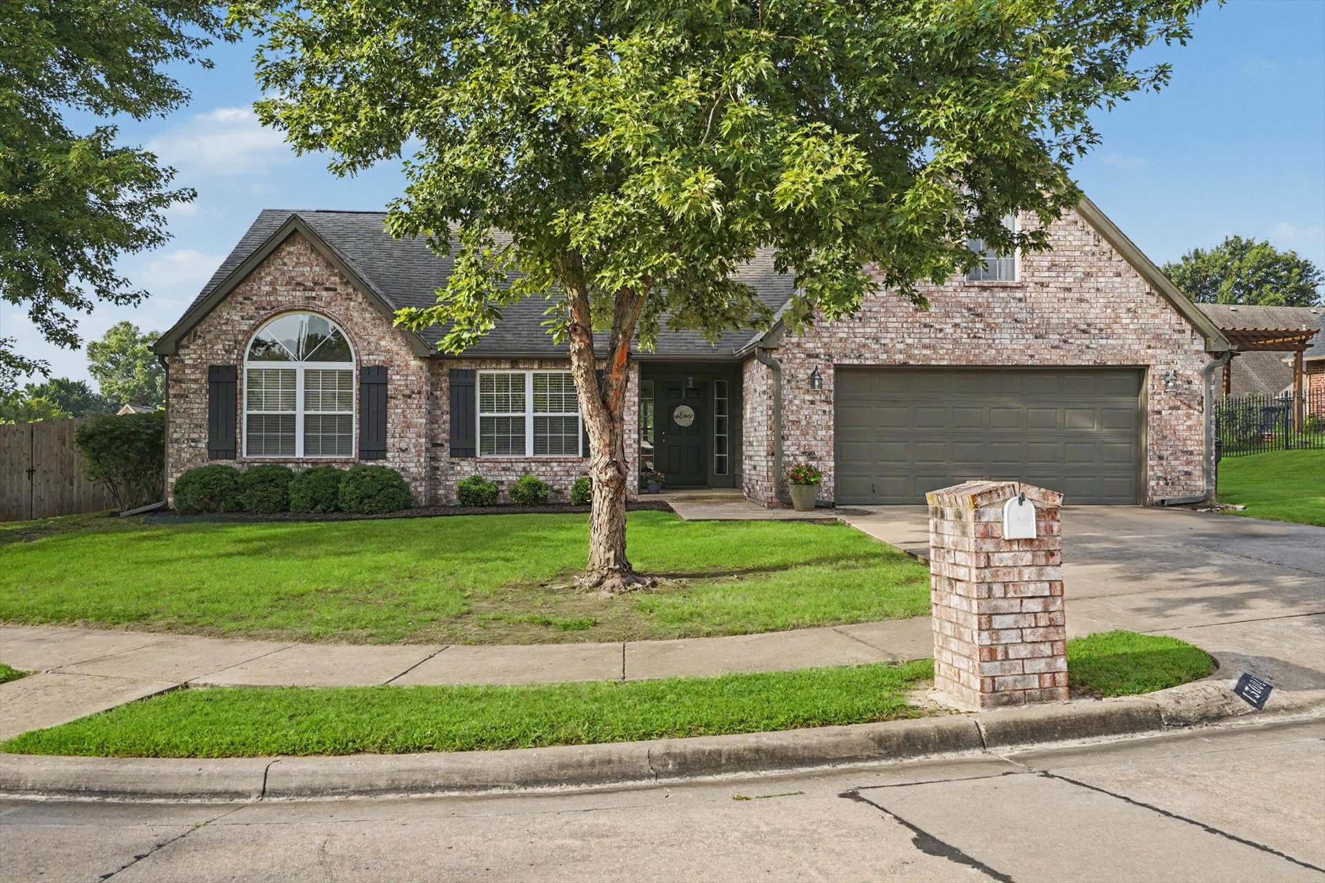 13004 E 93rd Court N Property Photo