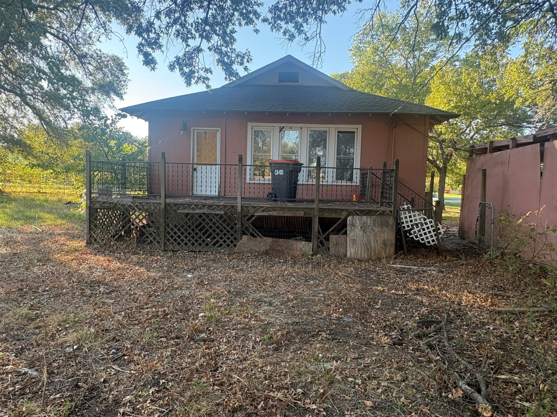 204 Olive Street Property Photo 2