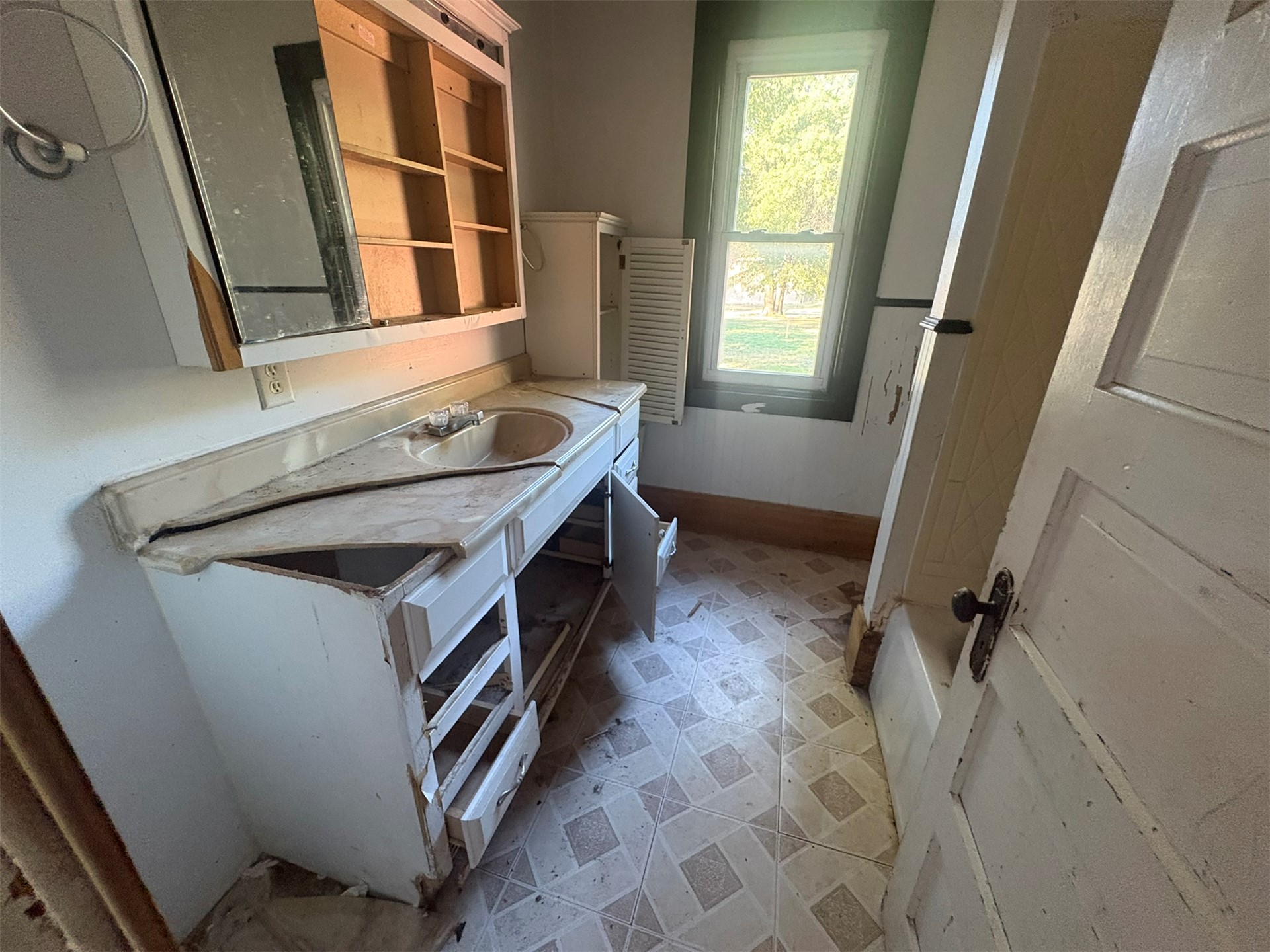 204 Olive Street Property Photo 13