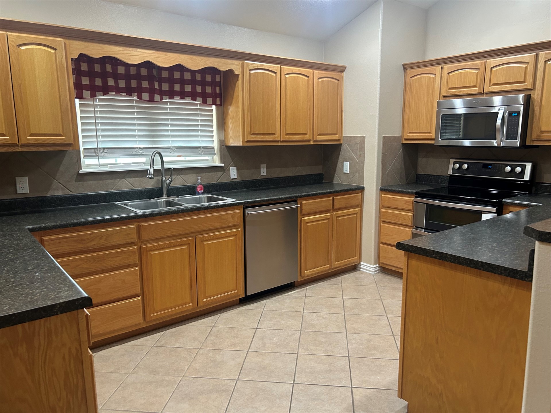 308 S Mary Avenue E Property Photo 5