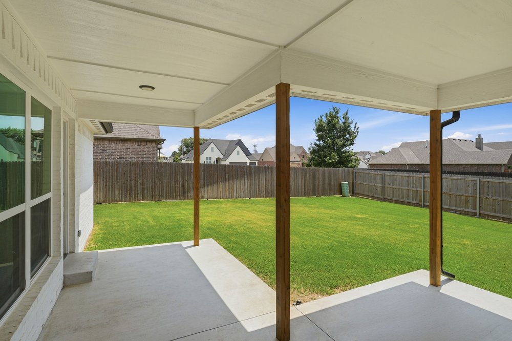2124 E 138th Place S Property Photo 40