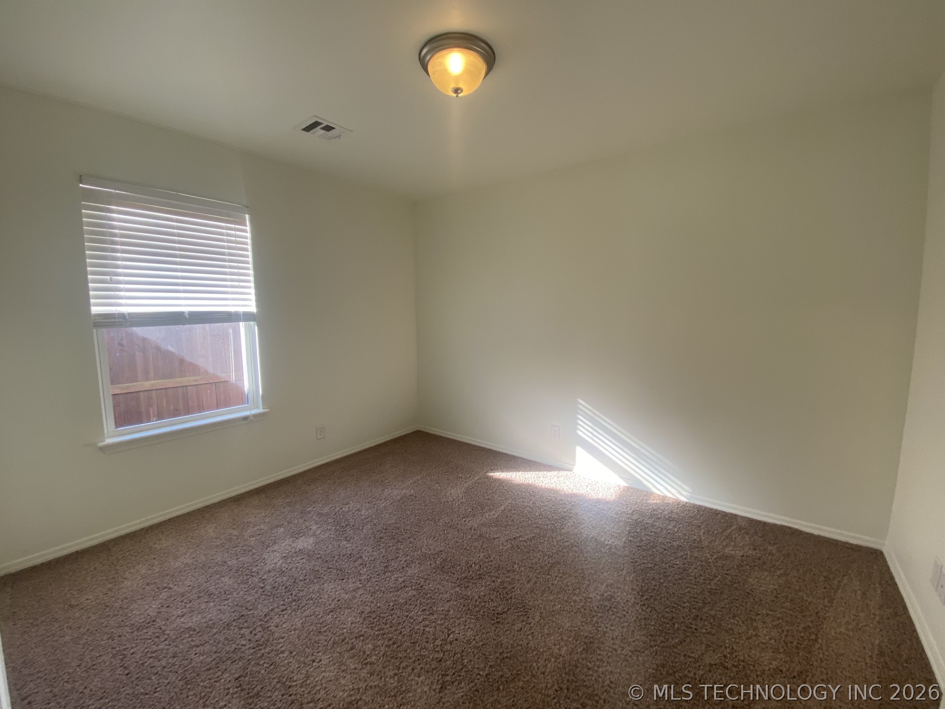 14836 S Hudson Avenue Property Photo 11