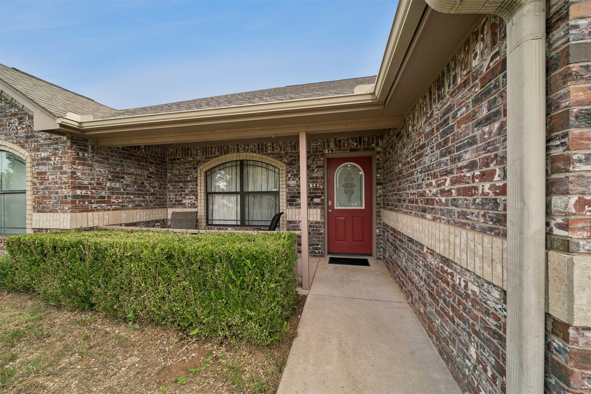 1111 Crozier St Property Photo 3
