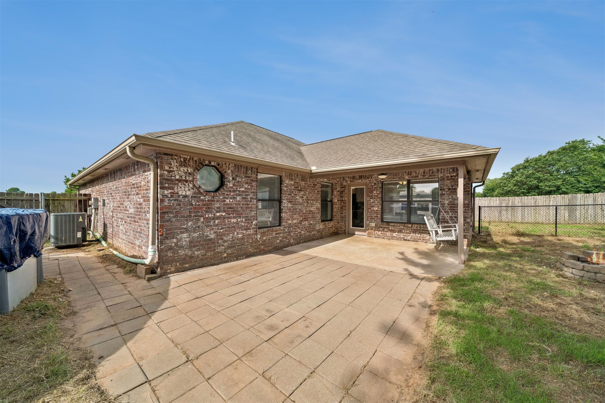 1111 Crozier St Property Photo 27